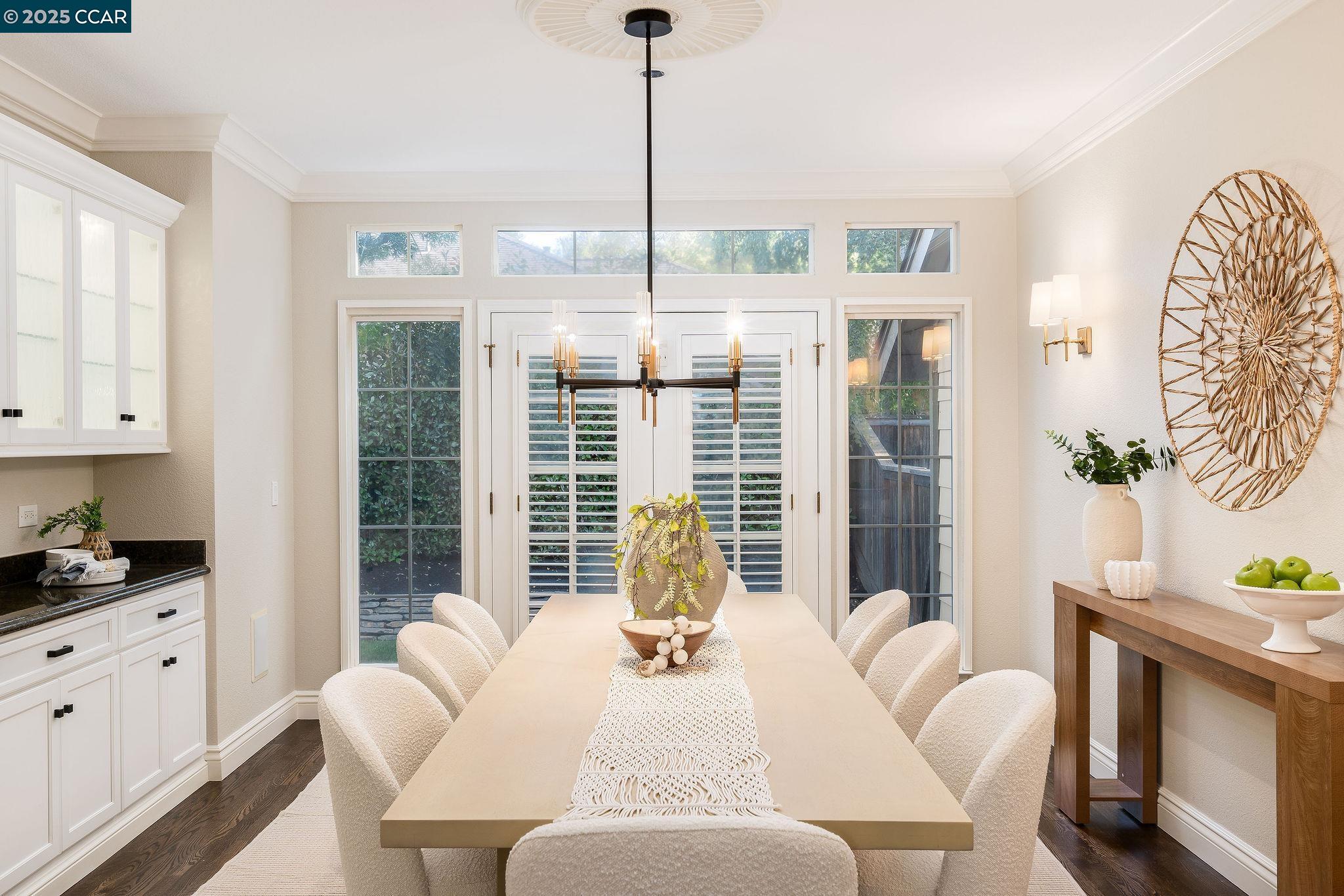 Detail Gallery Image 15 of 55 For 51 Brightwood Cir, Danville,  CA 94506 - 5 Beds | 4/1 Baths