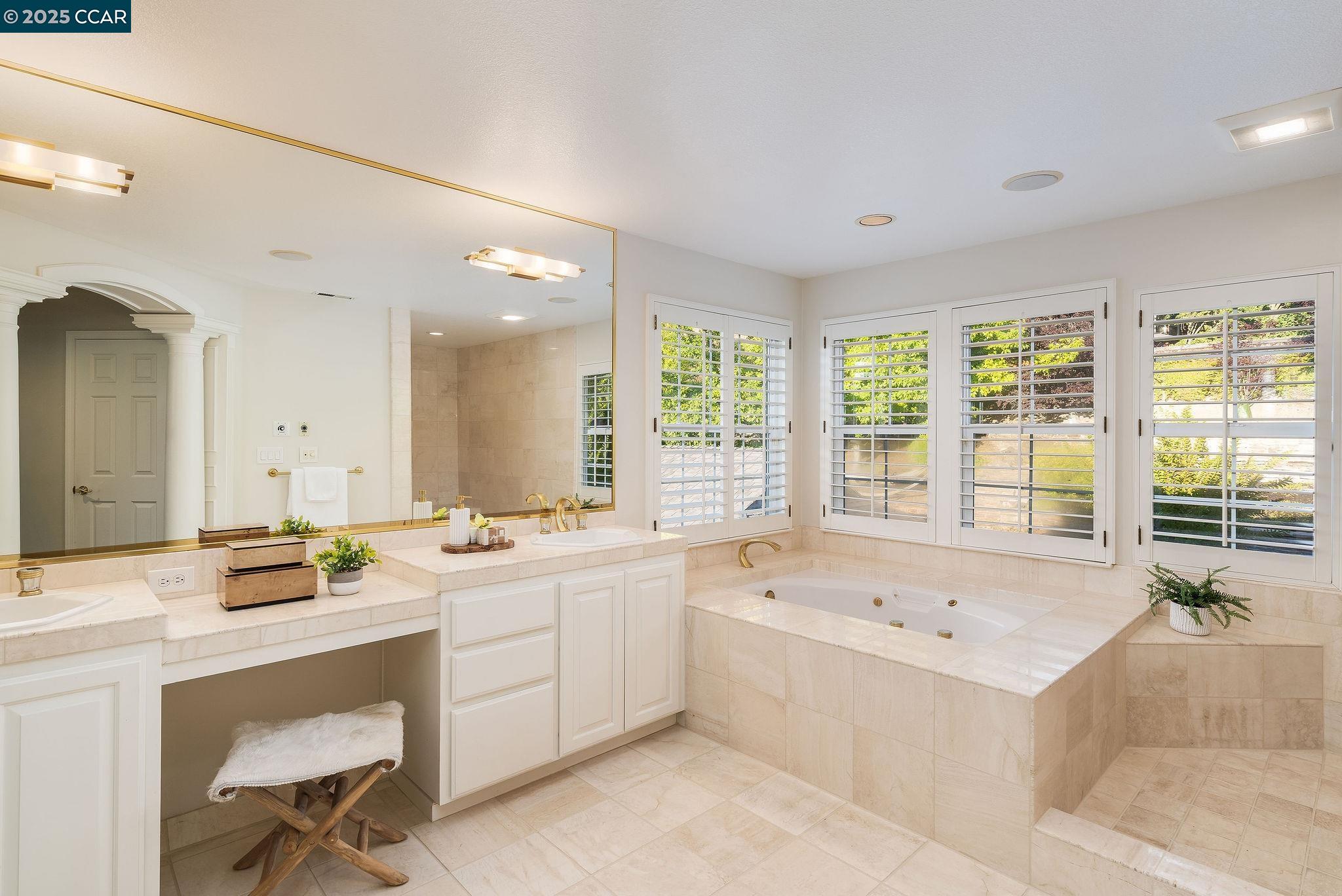Detail Gallery Image 20 of 55 For 51 Brightwood Cir, Danville,  CA 94506 - 5 Beds | 4/1 Baths