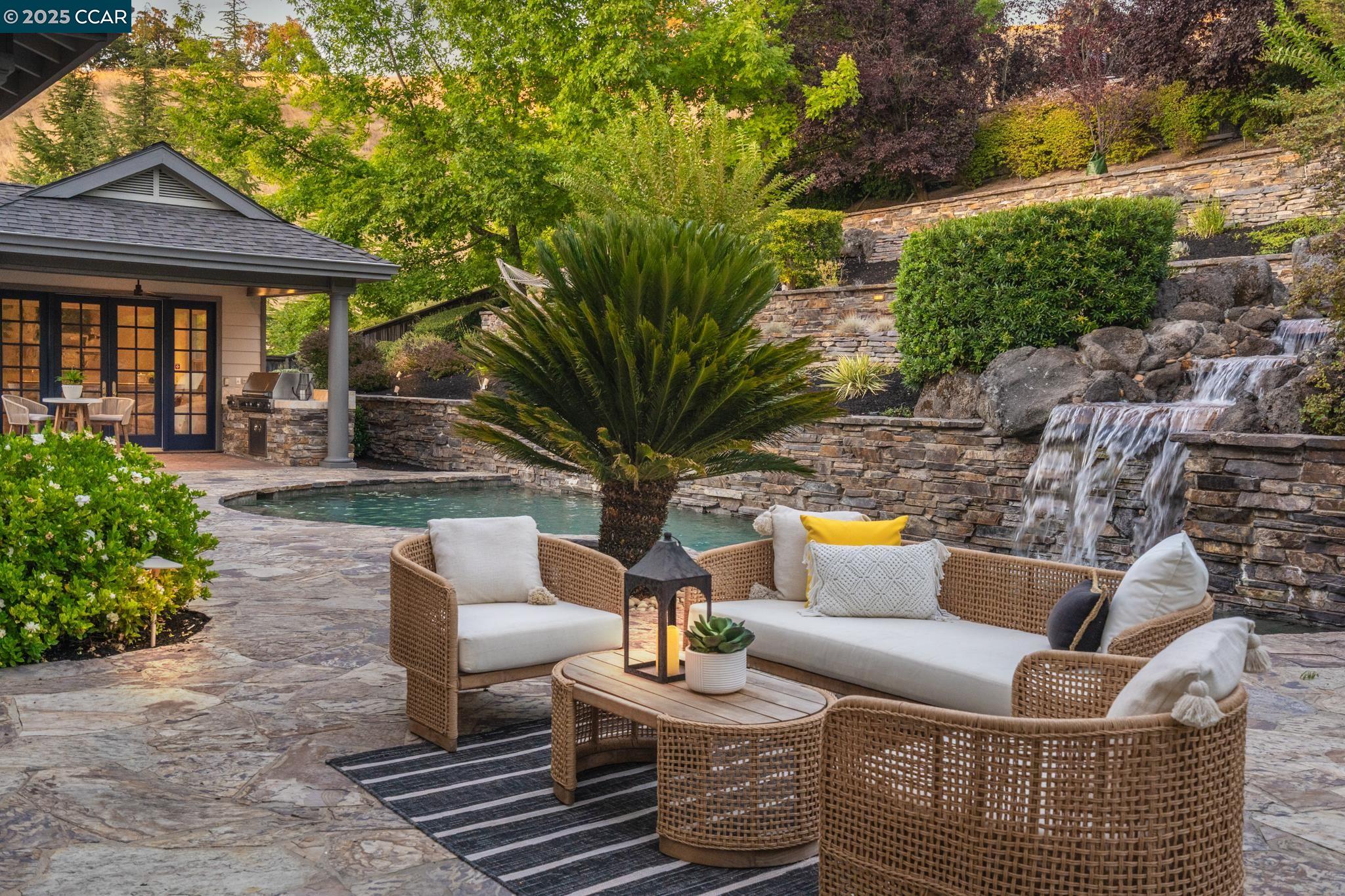 Detail Gallery Image 32 of 55 For 51 Brightwood Cir, Danville,  CA 94506 - 5 Beds | 4/1 Baths