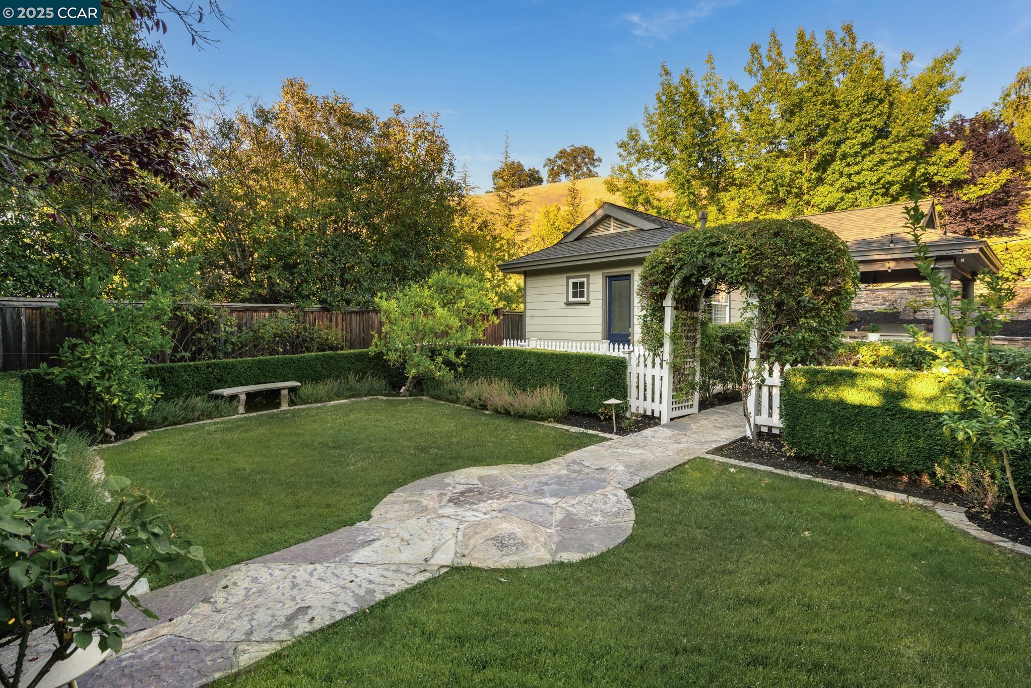 Detail Gallery Image 45 of 55 For 51 Brightwood Cir, Danville,  CA 94506 - 5 Beds | 4/1 Baths