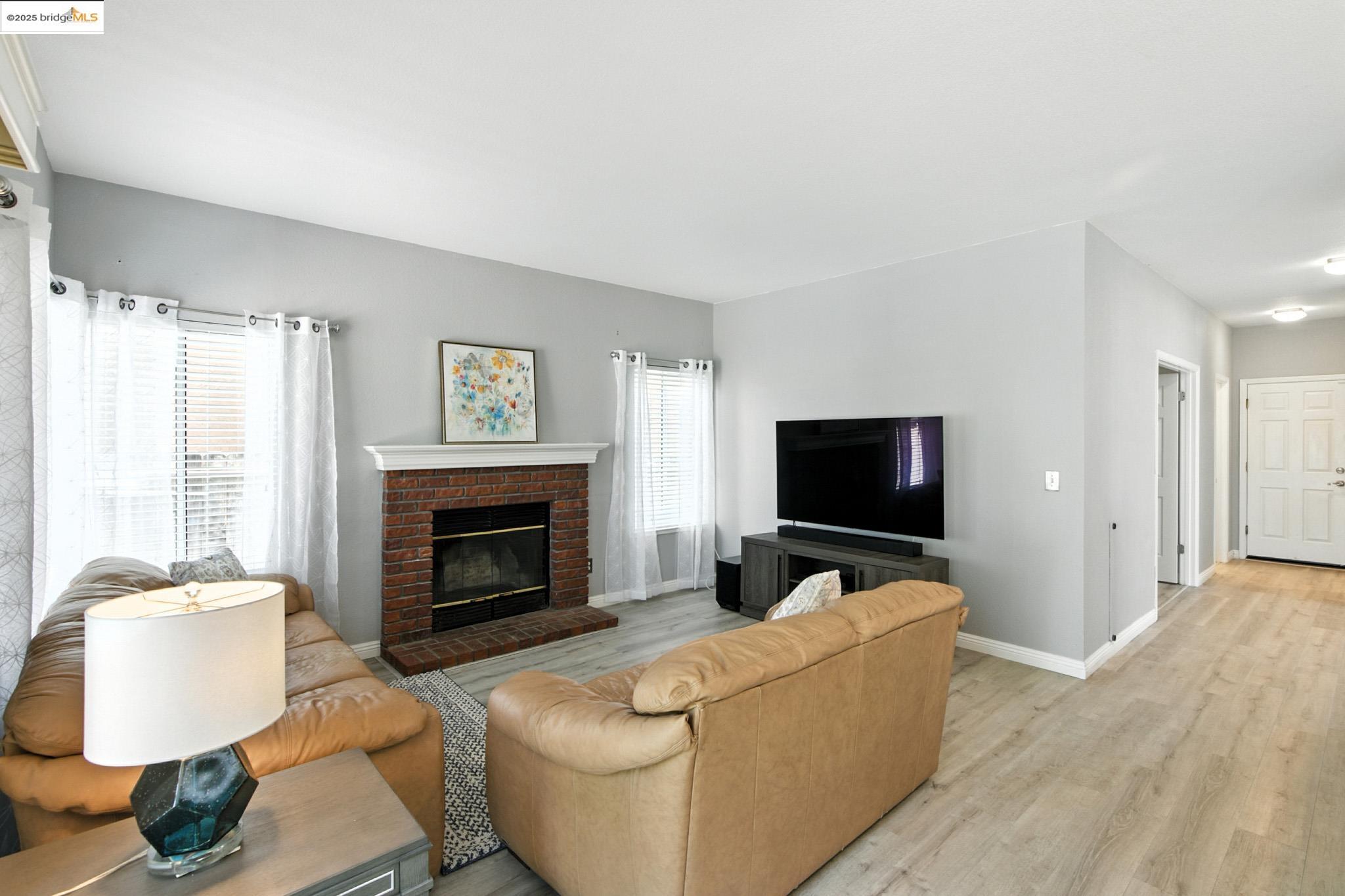 Detail Gallery Image 19 of 56 For 2201 Mark Twain Drive, Antioch,  CA 94531-8305 - 4 Beds | 3 Baths