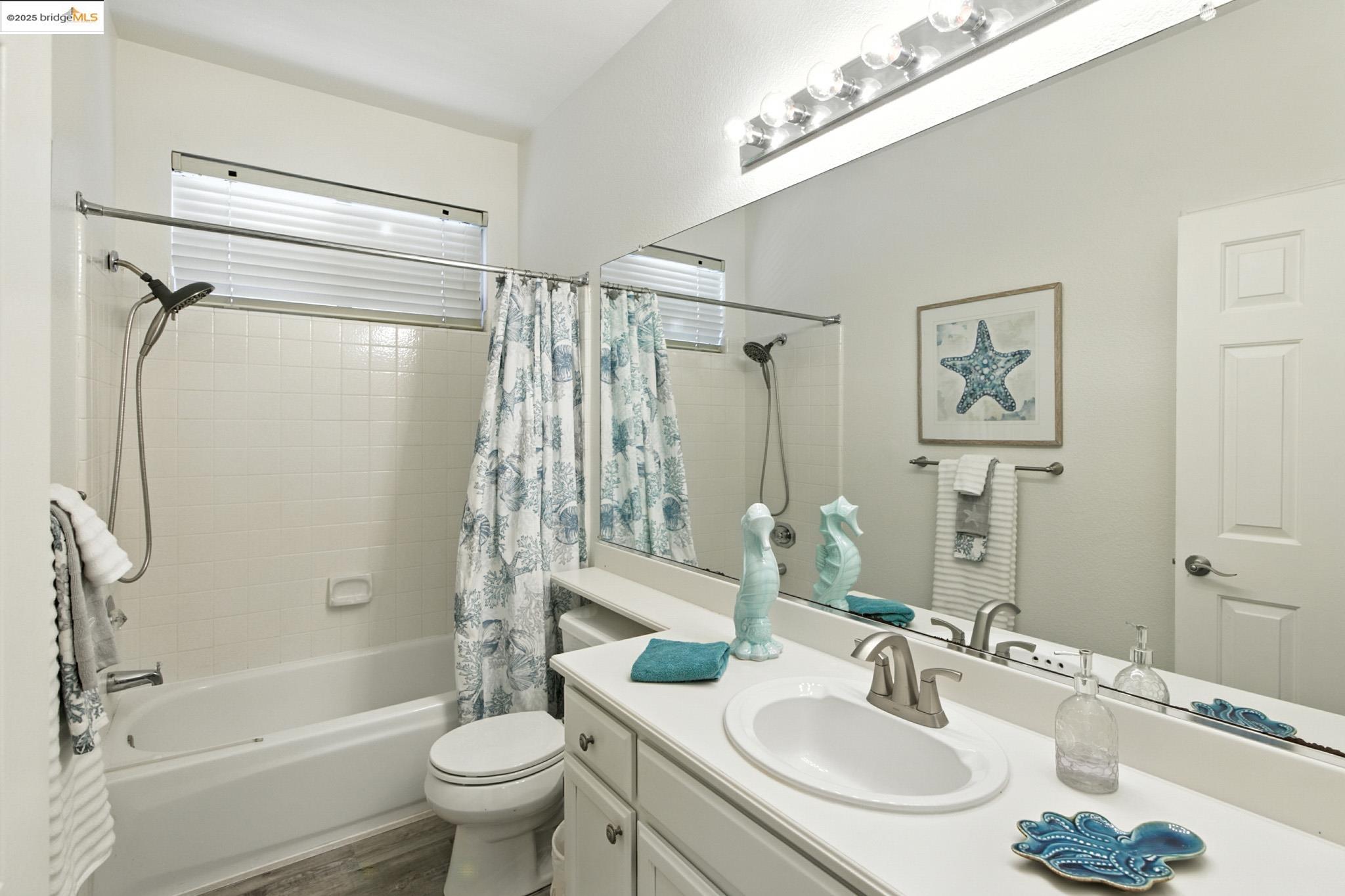 Detail Gallery Image 27 of 56 For 2201 Mark Twain Drive, Antioch,  CA 94531-8305 - 4 Beds | 3 Baths