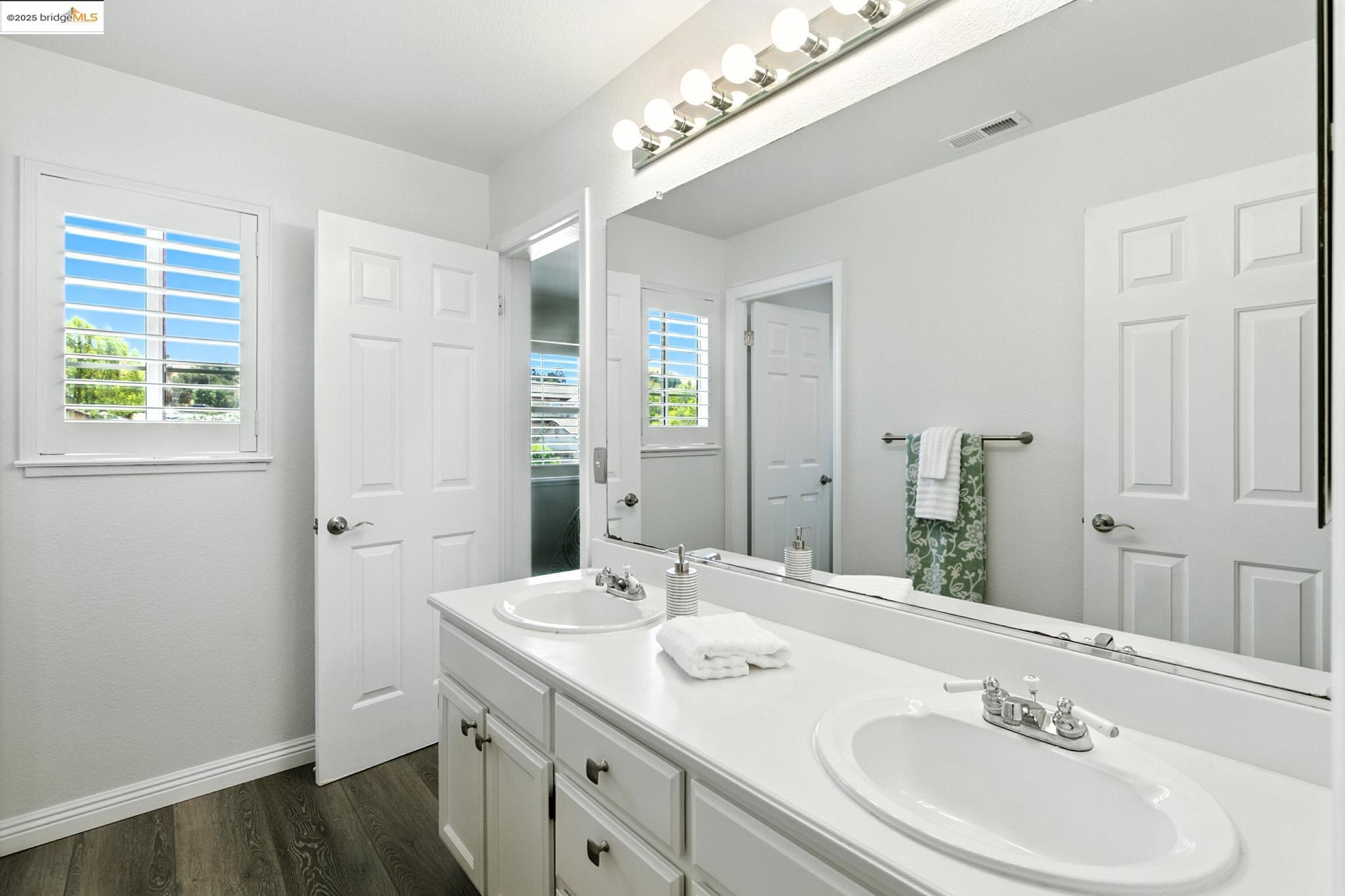 Detail Gallery Image 48 of 56 For 2201 Mark Twain Drive, Antioch,  CA 94531-8305 - 4 Beds | 3 Baths