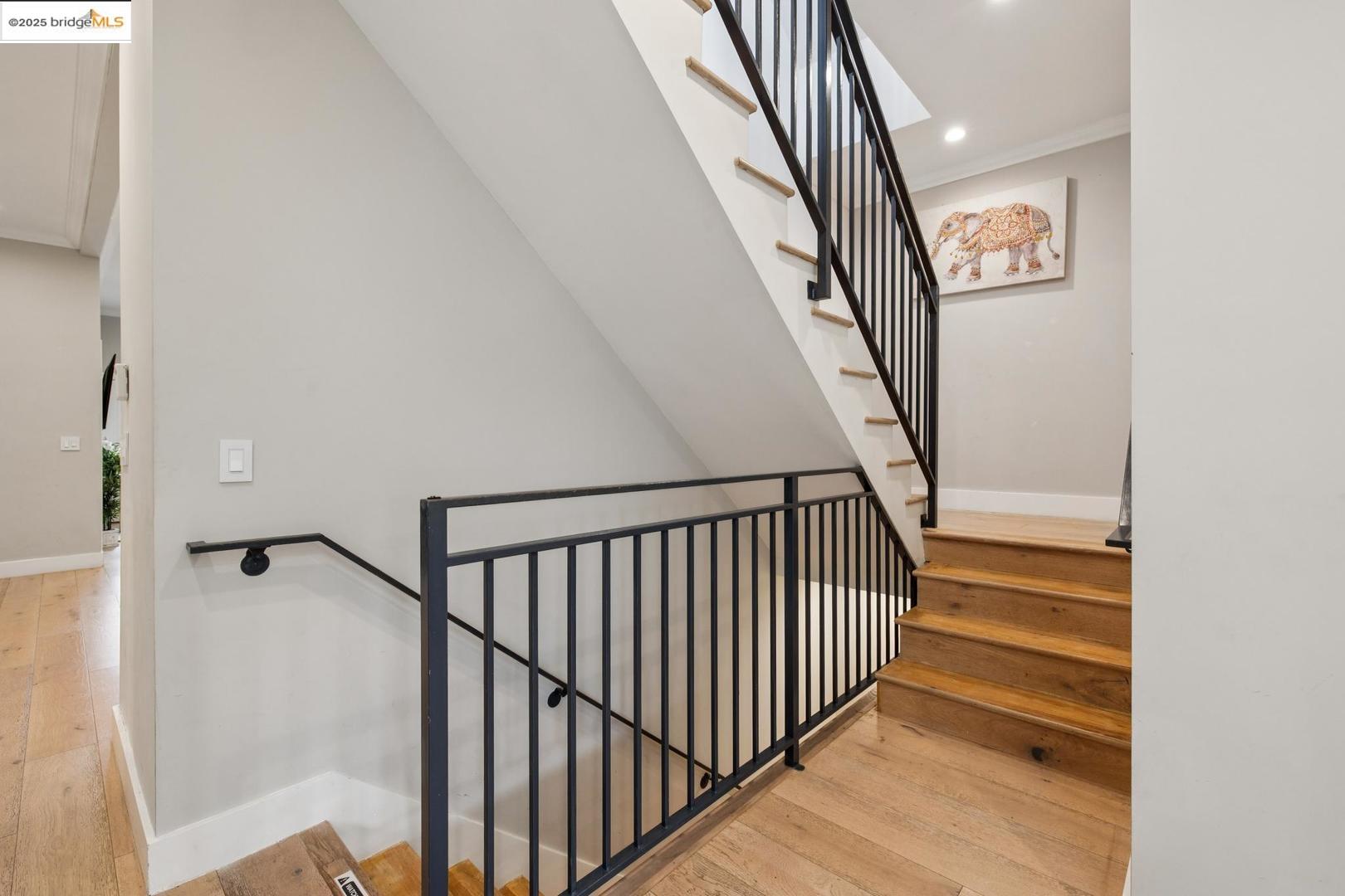 Detail Gallery Image 26 of 60 For 1537 Revere Ave, San Francisco,  CA 94124 - 8 Beds | 5 Baths