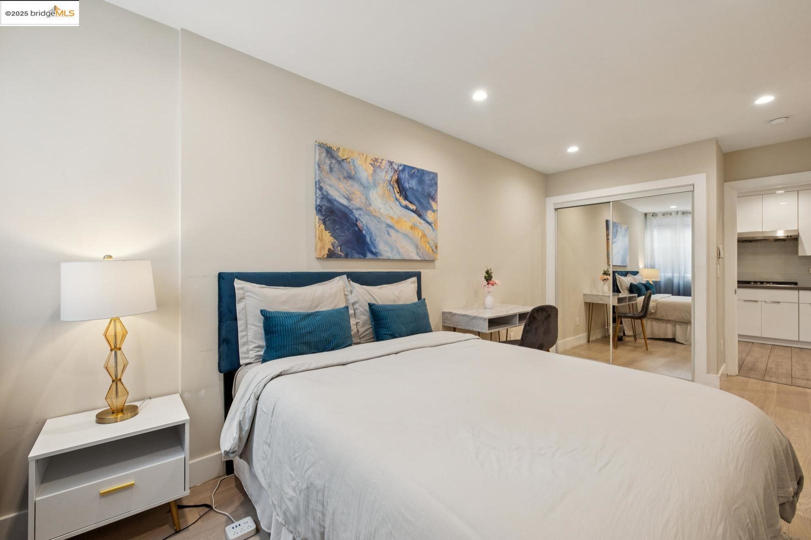 Detail Gallery Image 31 of 60 For 1537 Revere Ave, San Francisco,  CA 94124 - 8 Beds | 5 Baths