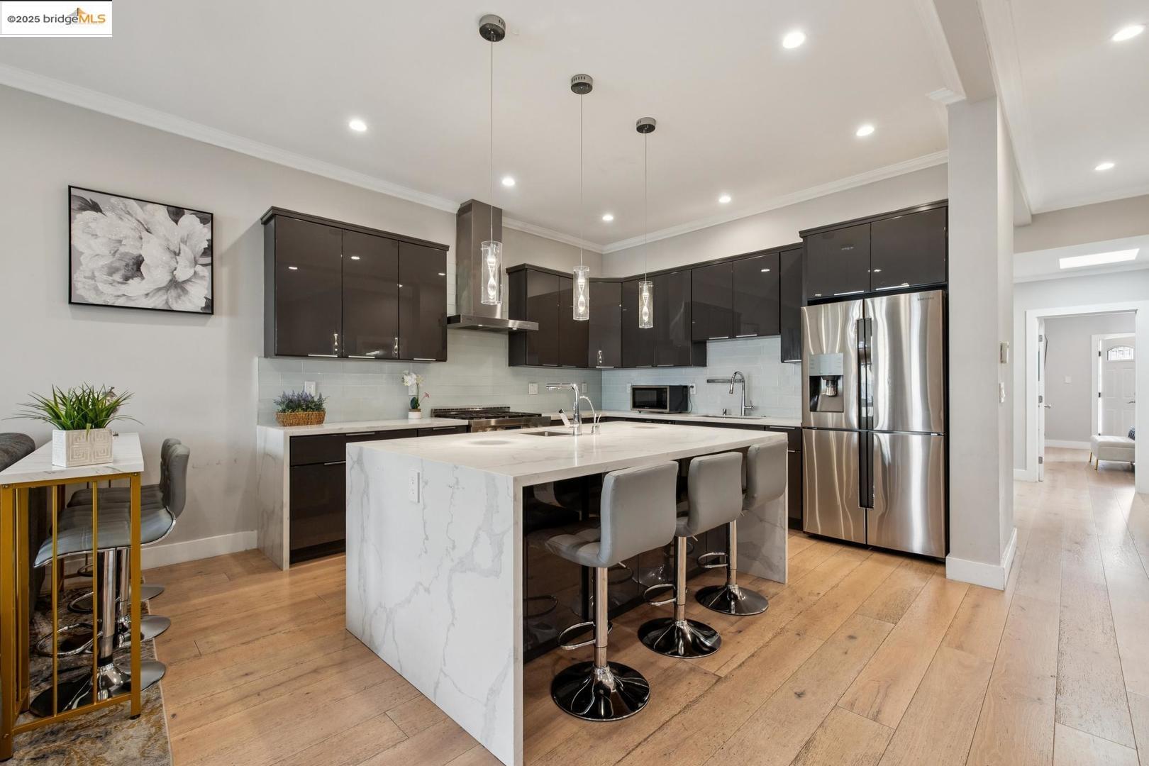 Detail Gallery Image 33 of 60 For 1537 Revere Ave, San Francisco,  CA 94124 - 8 Beds | 5 Baths