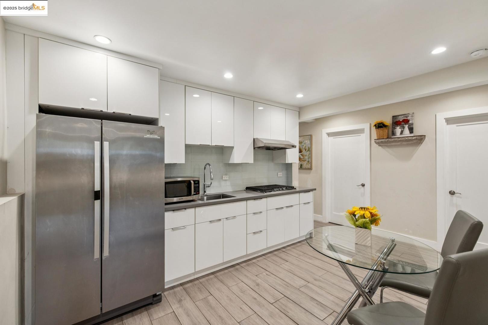 Detail Gallery Image 47 of 60 For 1537 Revere Ave, San Francisco,  CA 94124 - 8 Beds | 5 Baths