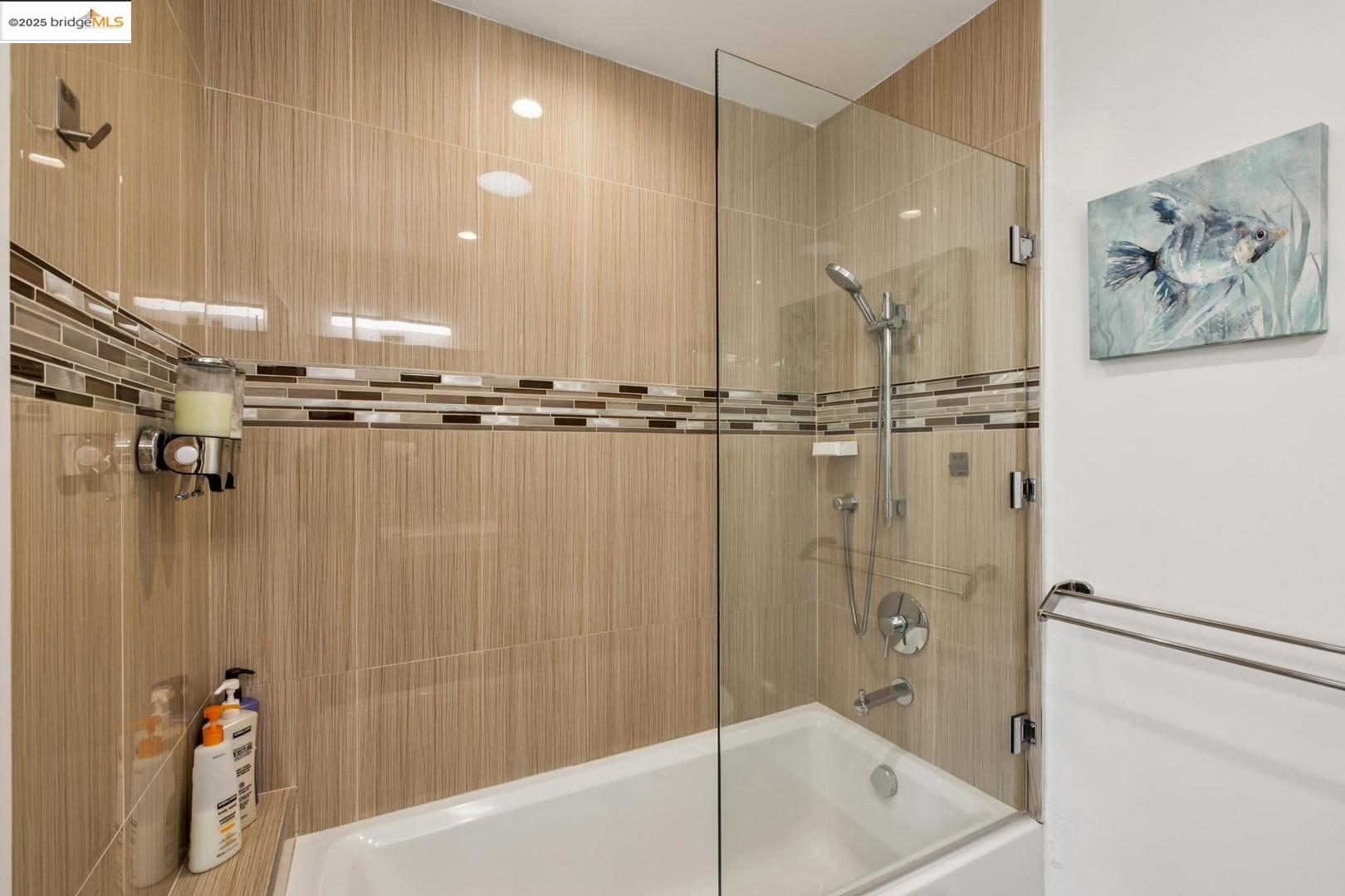 Detail Gallery Image 52 of 60 For 1537 Revere Ave, San Francisco,  CA 94124 - 8 Beds | 5 Baths