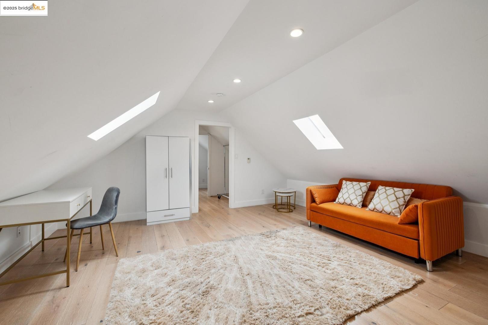 Detail Gallery Image 54 of 60 For 1537 Revere Ave, San Francisco,  CA 94124 - 8 Beds | 5 Baths