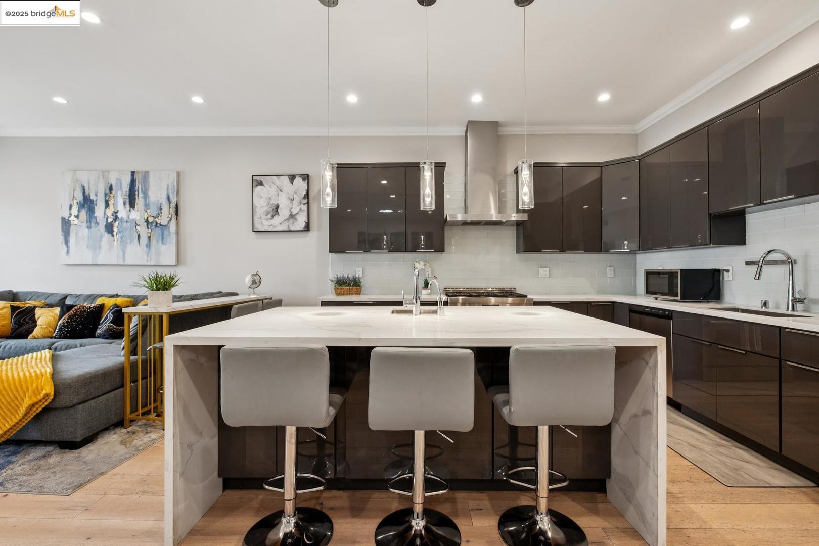 Detail Gallery Image 59 of 60 For 1537 Revere Ave, San Francisco,  CA 94124 - 8 Beds | 5 Baths