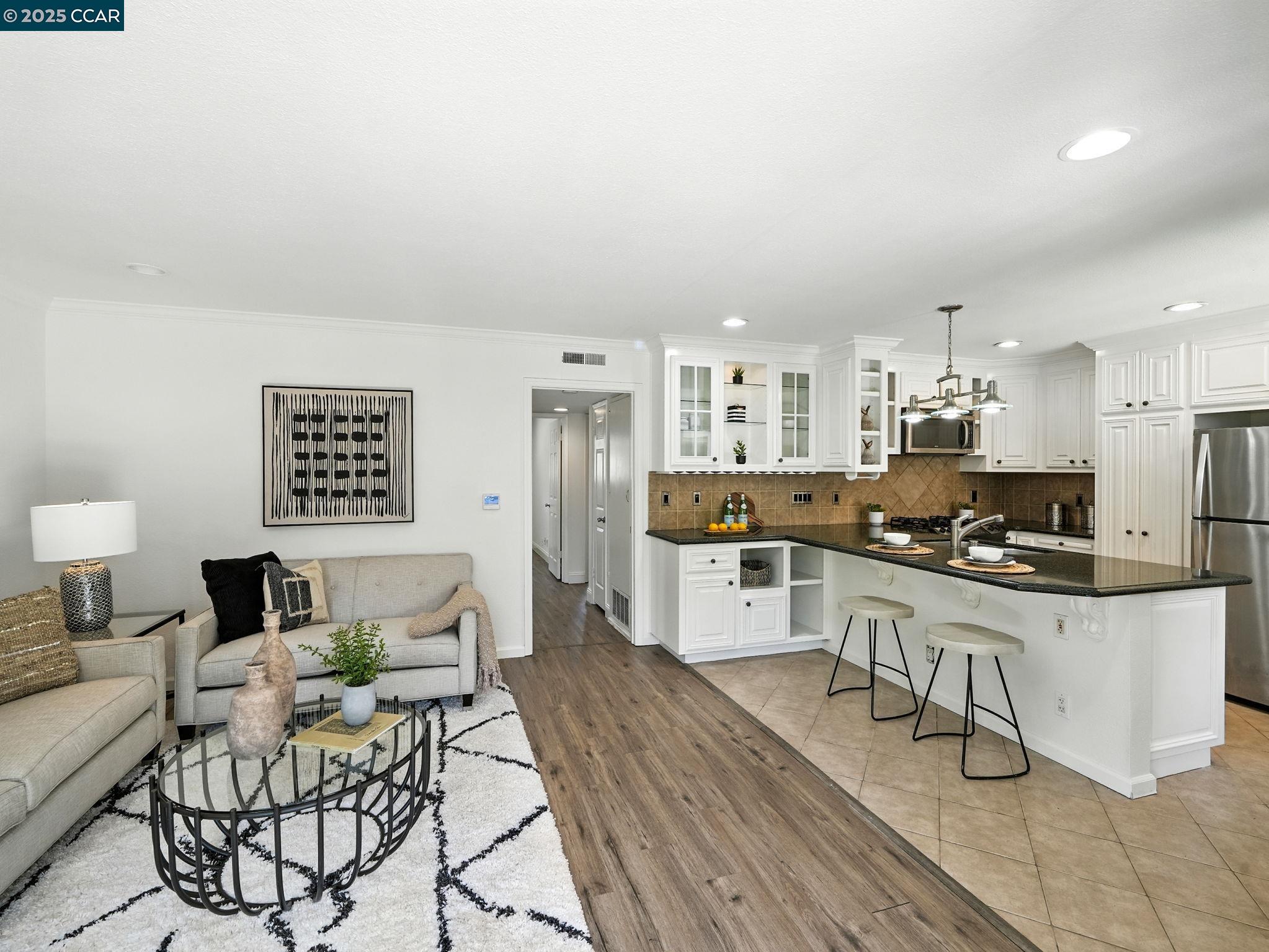 Photo #4: 41108067 Listing 