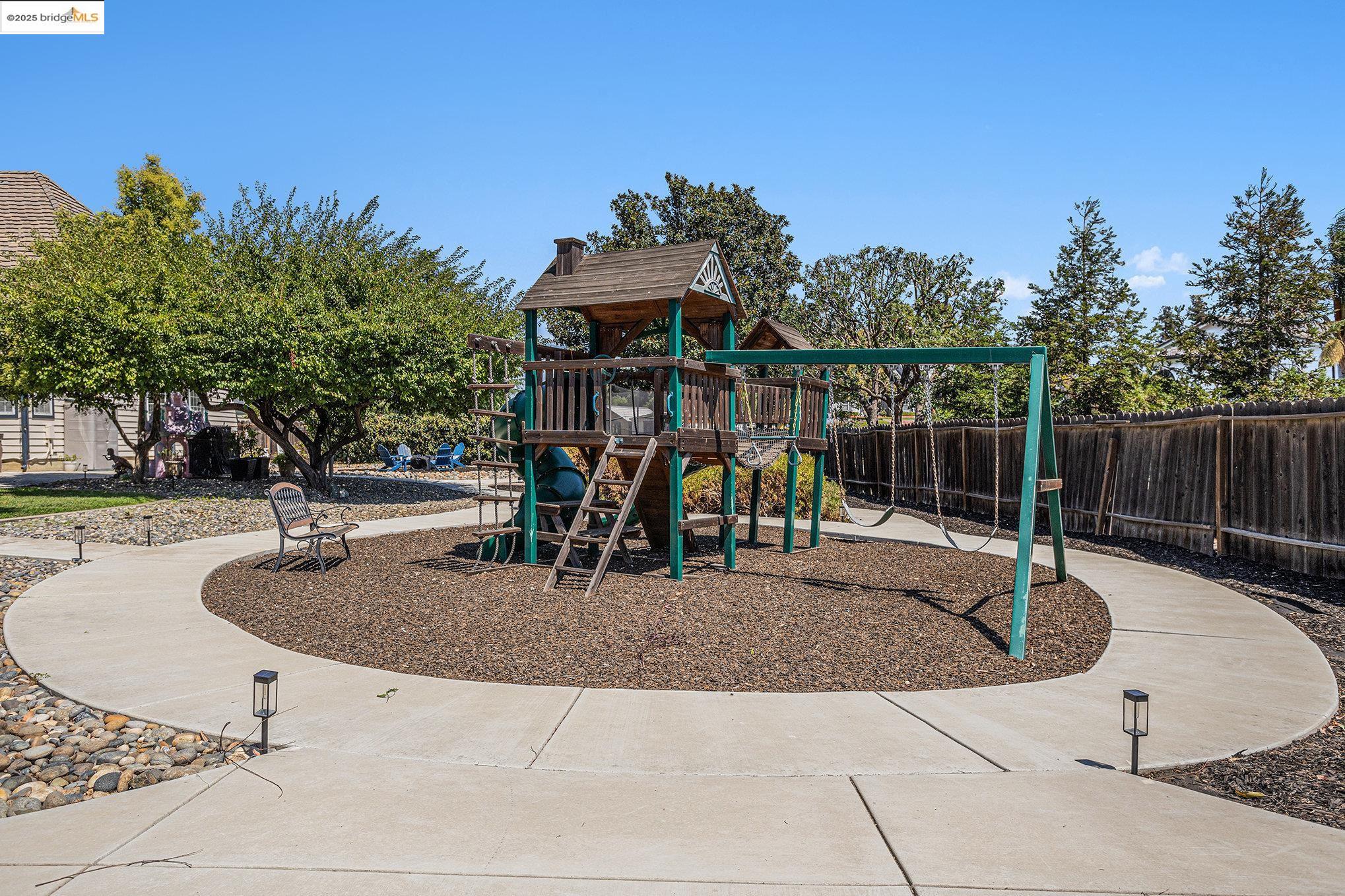 Detail Gallery Image 54 of 59 For 15 Madeira Ct, Oakley,  CA 94561 - 4 Beds | 3/1 Baths