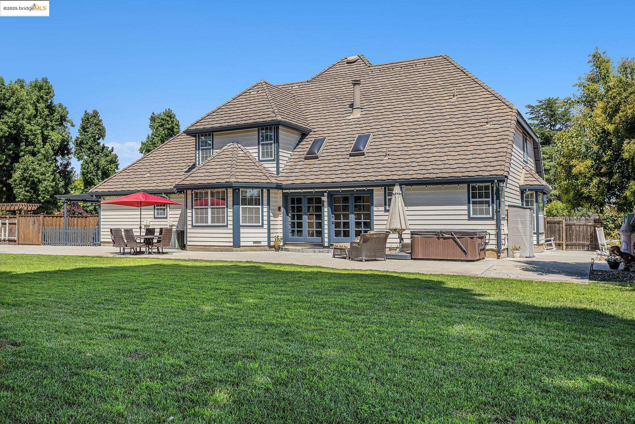 Detail Gallery Image 58 of 59 For 15 Madeira Ct, Oakley,  CA 94561 - 4 Beds | 3/1 Baths