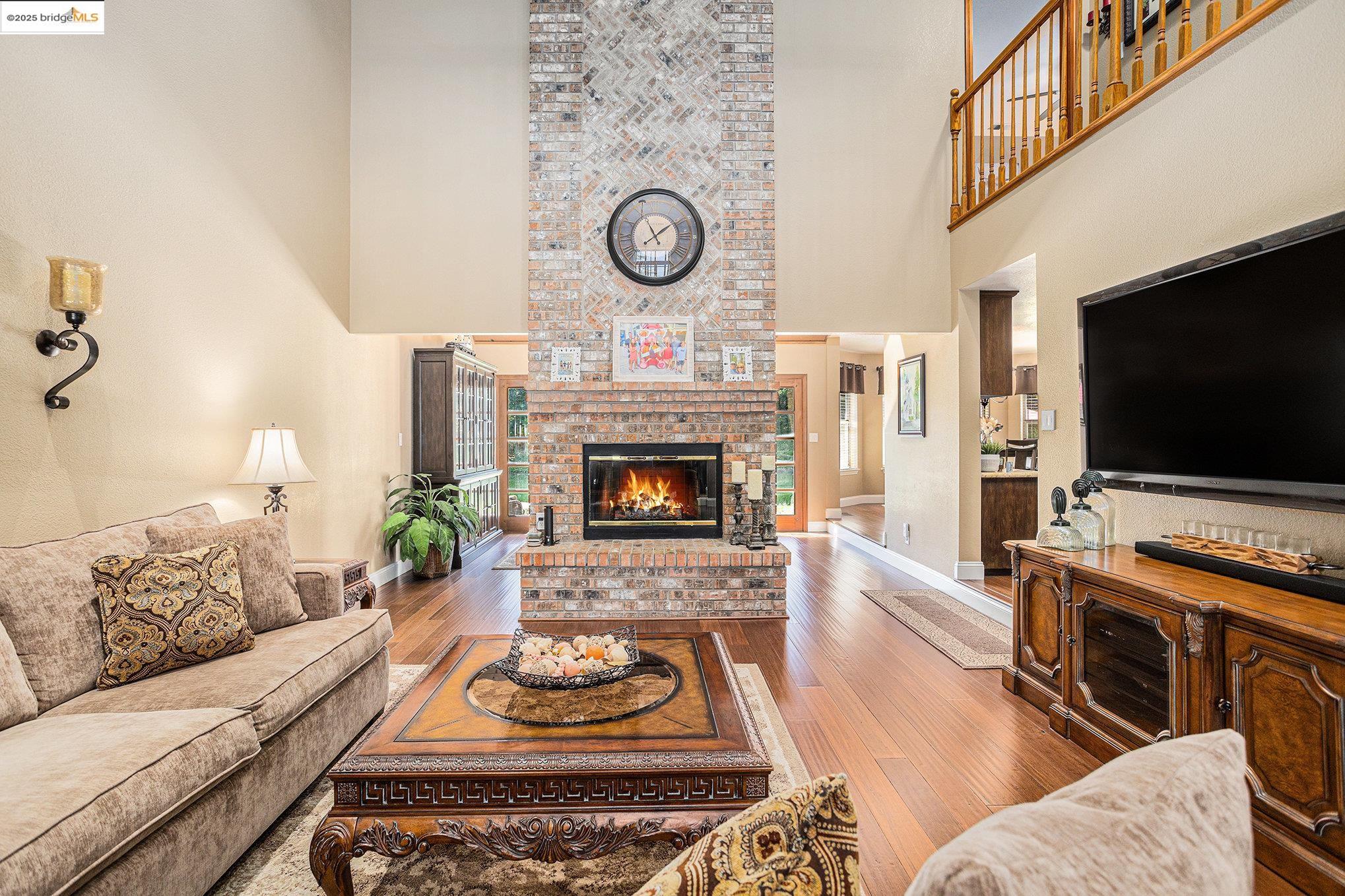 Detail Gallery Image 8 of 59 For 15 Madeira Ct, Oakley,  CA 94561 - 4 Beds | 3/1 Baths