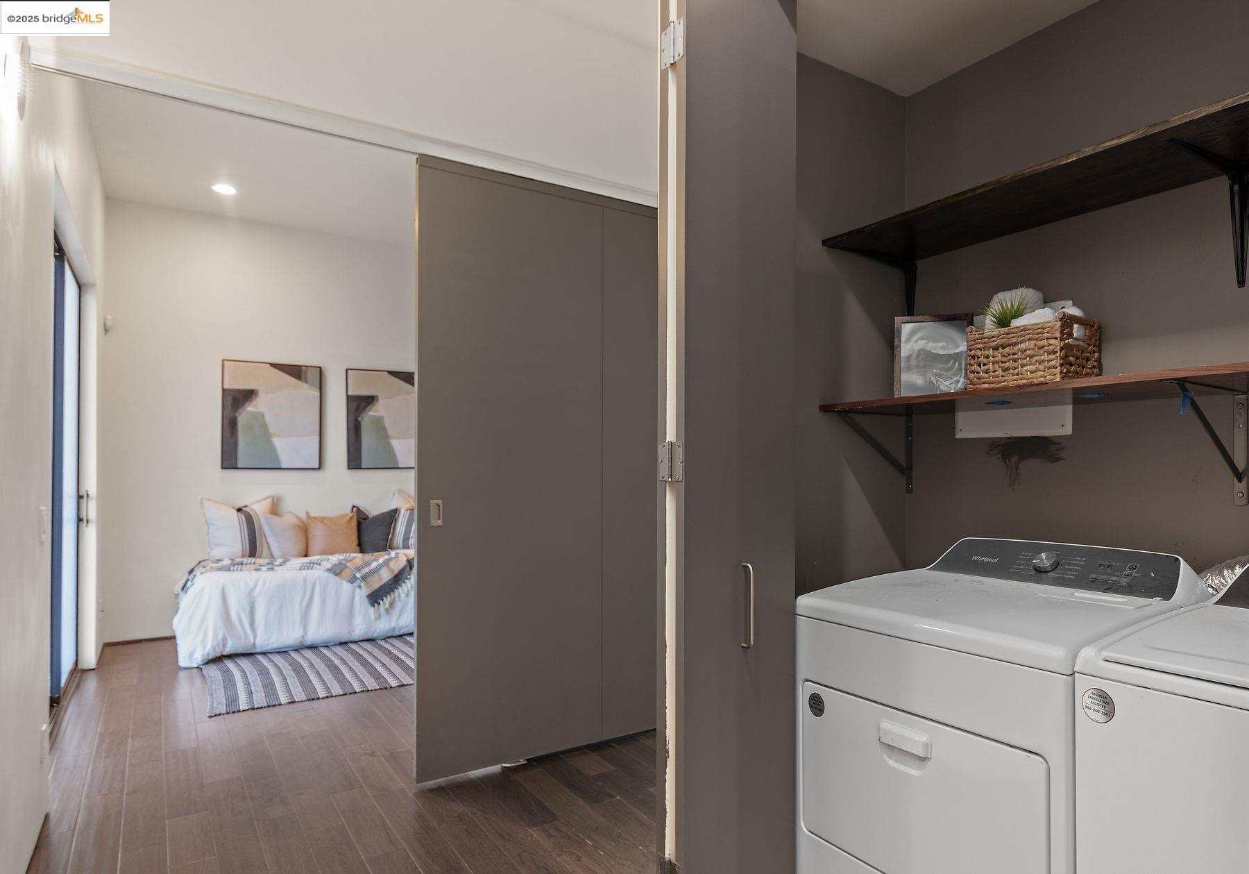 Detail Gallery Image 23 of 39 For 1406 San Pablo Ave a,  Berkeley,  CA 94702 - 2 Beds | 1/1 Baths