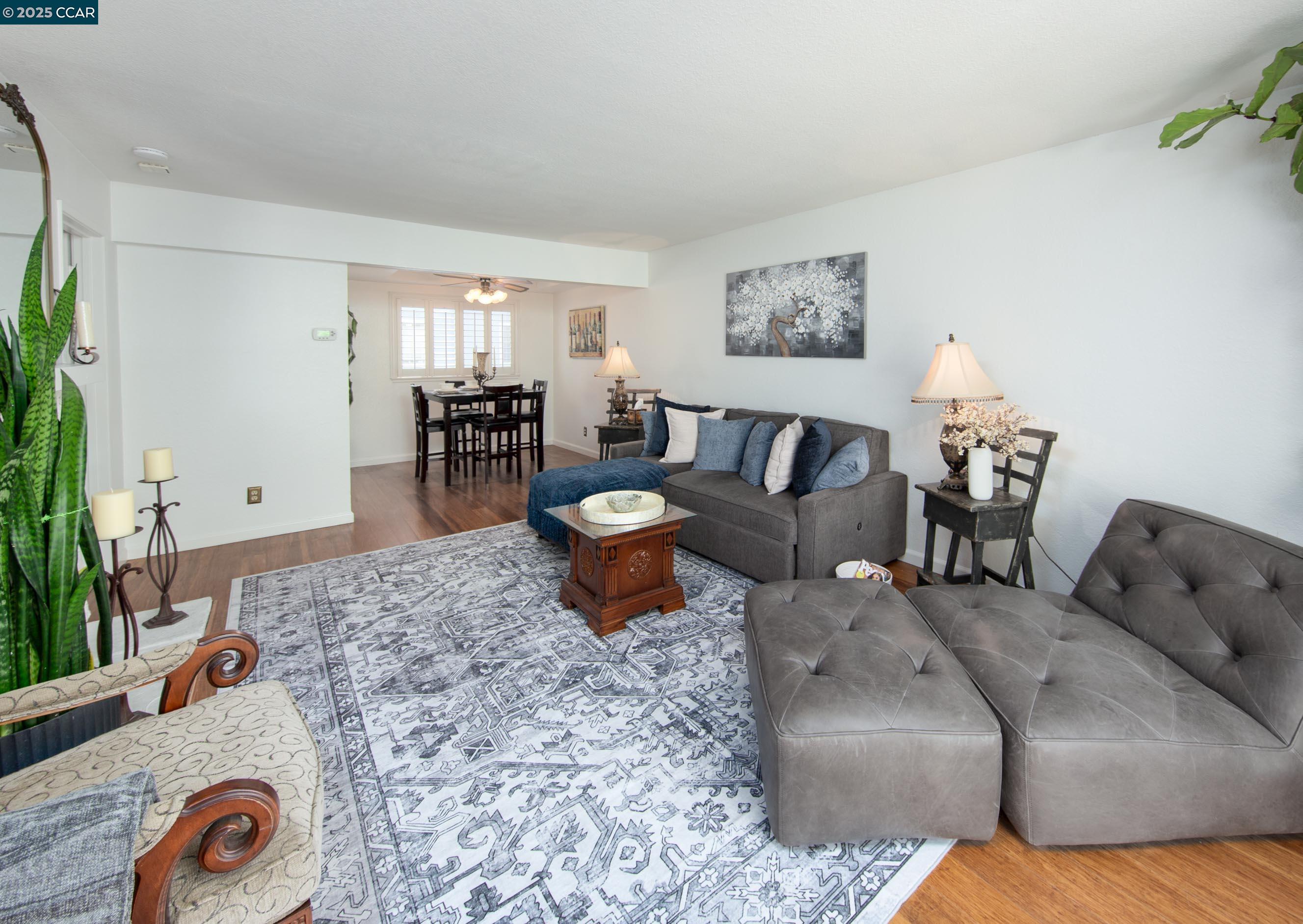 Photo #25: 41108073 Listing: Photo #25