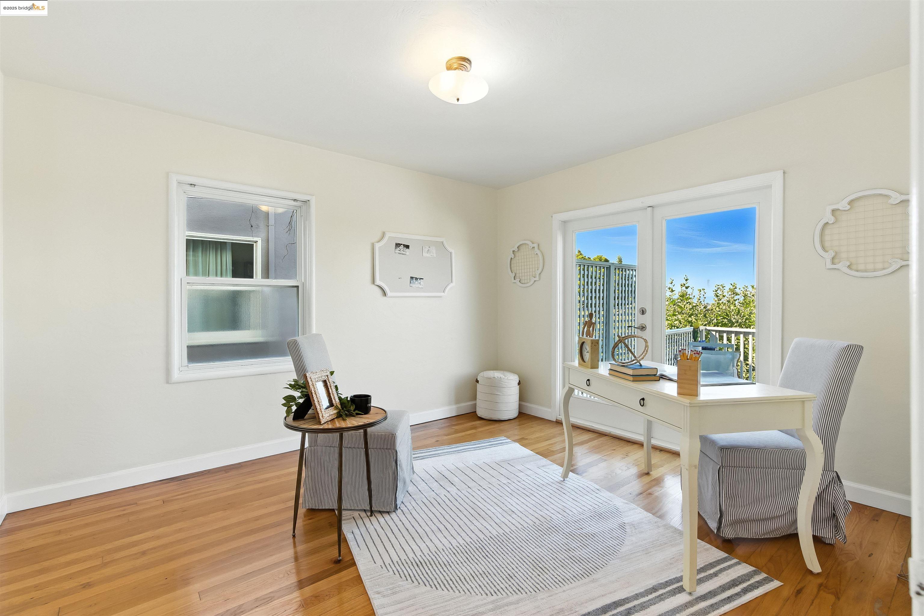 Detail Gallery Image 15 of 39 For 6623 Outlook Ave, Oakland,  CA 94605 - 3 Beds | 1/1 Baths