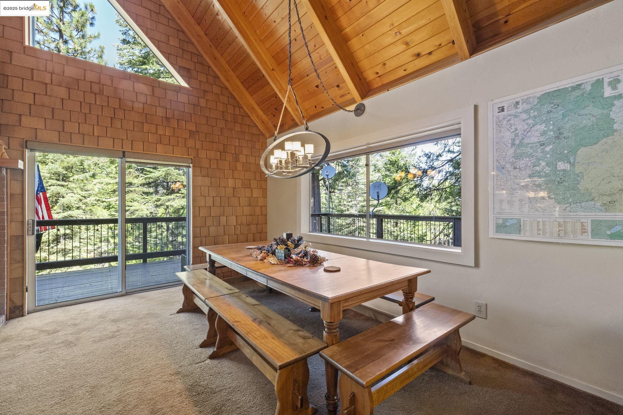 Detail Gallery Image 13 of 40 For 30547 Old Strawberry Rd, Strawberry,  CA 95375 - 5 Beds | 2 Baths