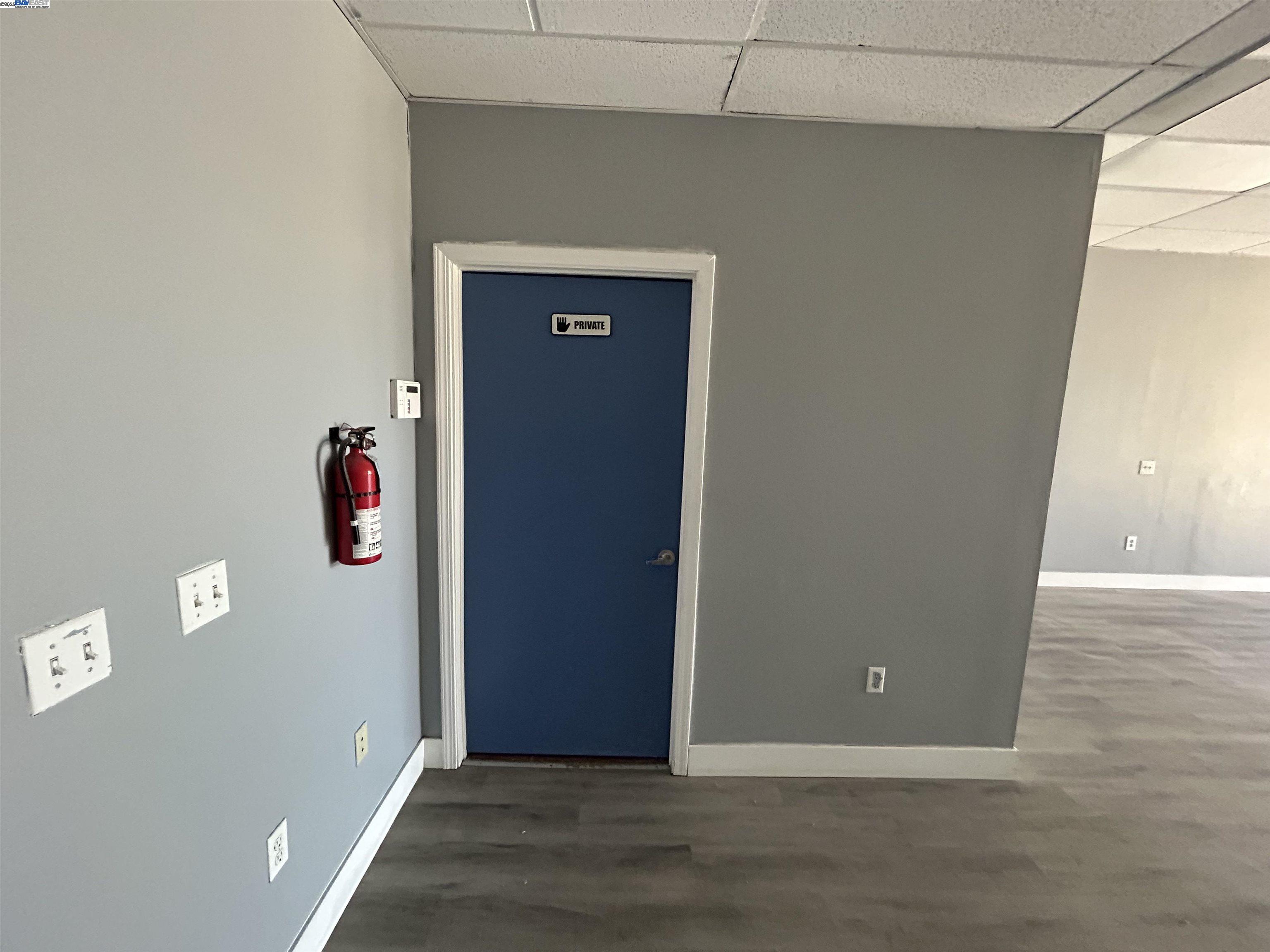 Detail Gallery Image 7 of 8 For 528 W. Tennyson Road, Hayward,  CA 94544 - – Beds | – Baths