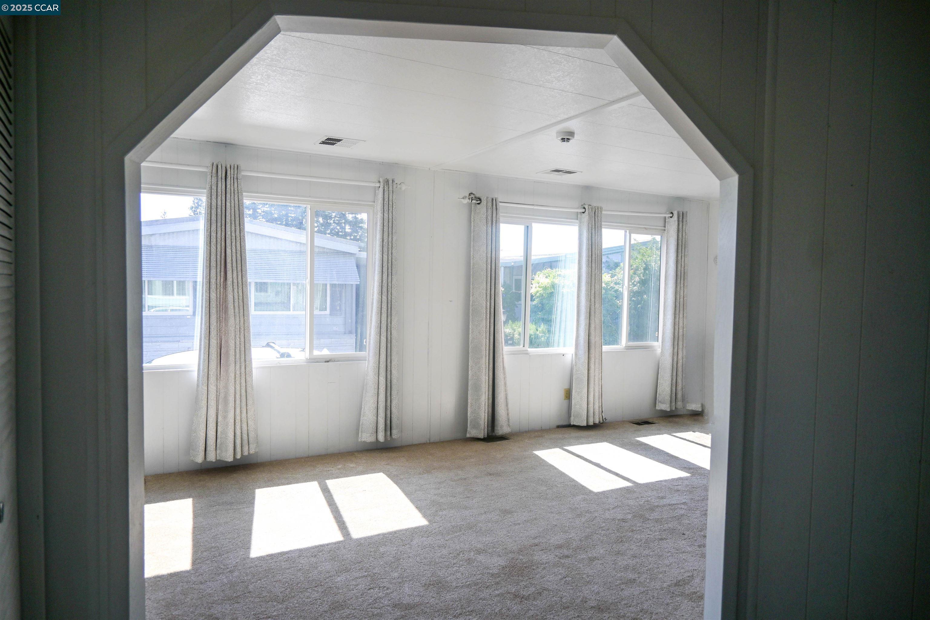 Detail Gallery Image 25 of 57 For 340 Avenida Flores, Pacheco,  CA 94553 - 2 Beds | 2 Baths
