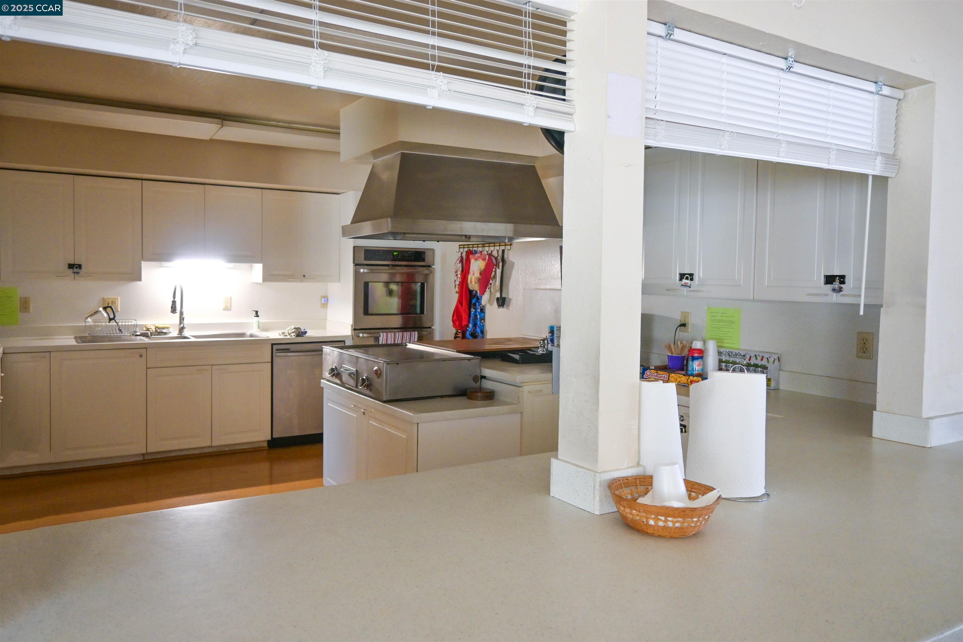 Detail Gallery Image 50 of 57 For 340 Avenida Flores, Pacheco,  CA 94553 - 2 Beds | 2 Baths