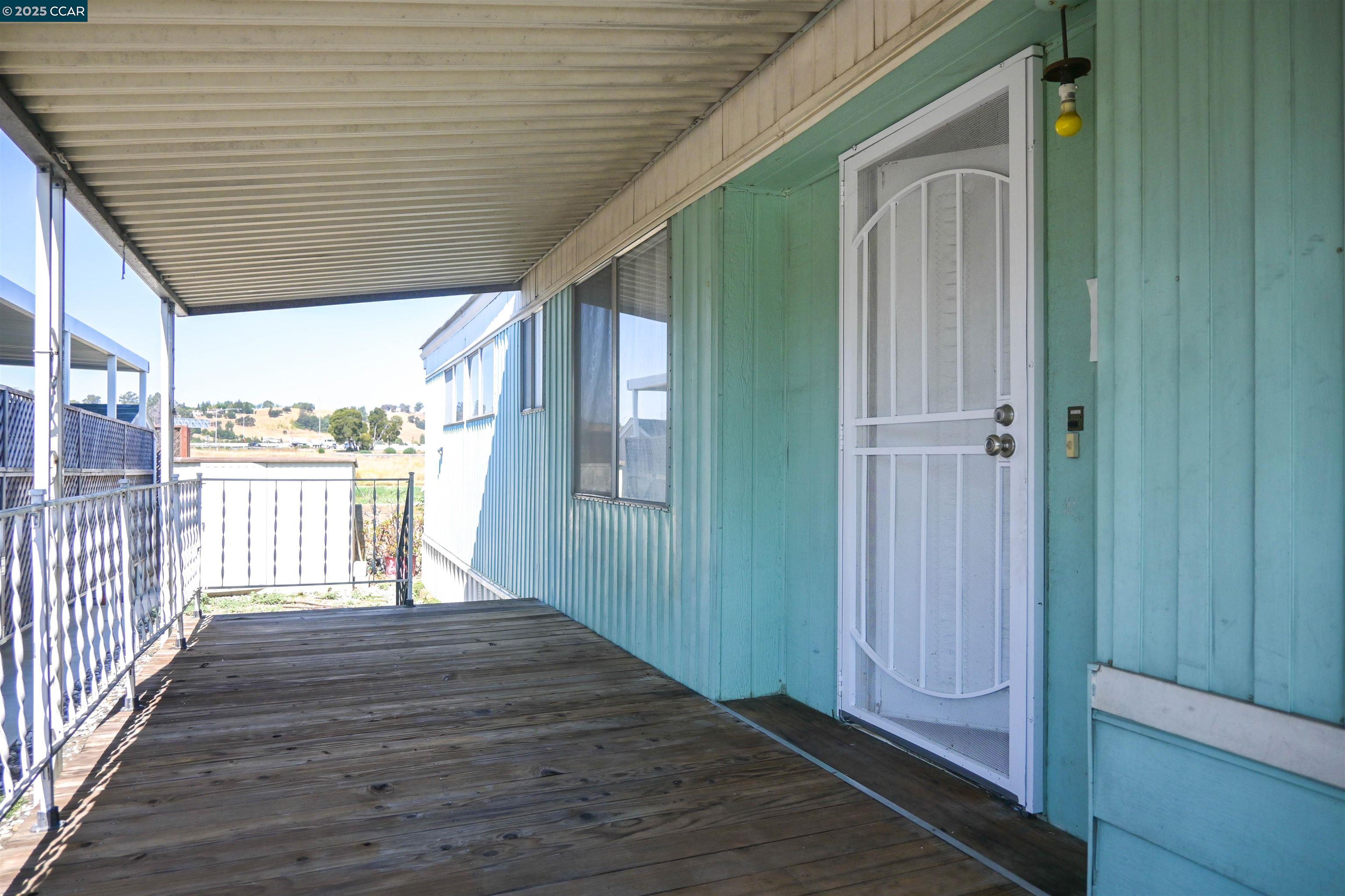 Detail Gallery Image 7 of 57 For 340 Avenida Flores, Pacheco,  CA 94553 - 2 Beds | 2 Baths