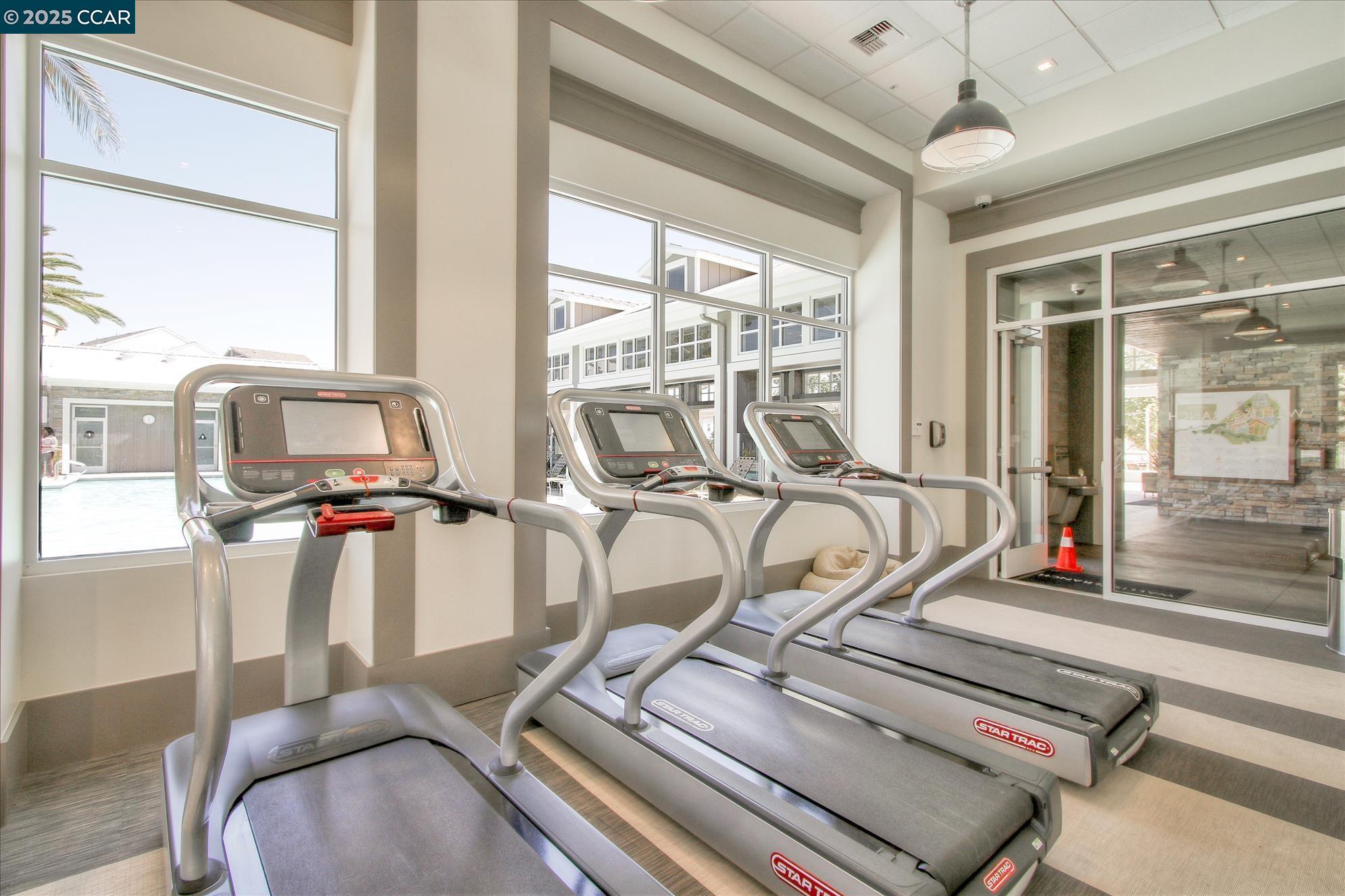Detail Gallery Image 31 of 47 For 3988 Windsor, Dublin,  CA 94568 - 4 Beds | 3/1 Baths