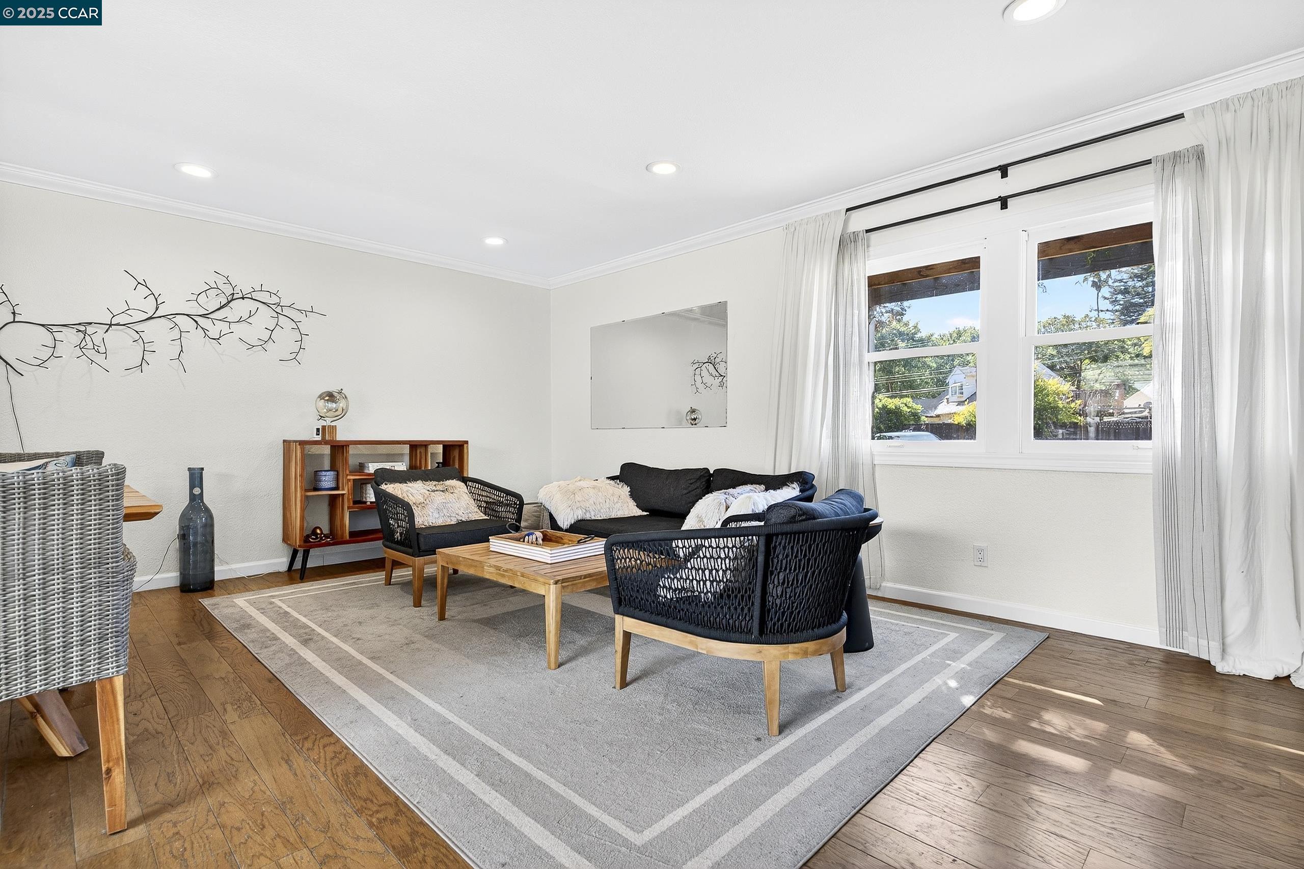 Detail Gallery Image 22 of 57 For 5774 Friar Ct, El Sobrante,  CA 94803 - 4 Beds | 2 Baths