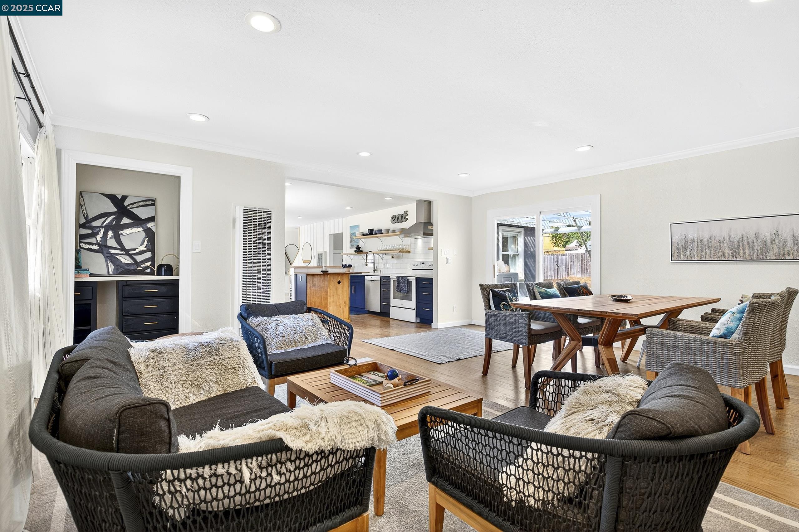 Detail Gallery Image 24 of 57 For 5774 Friar Ct, El Sobrante,  CA 94803 - 4 Beds | 2 Baths