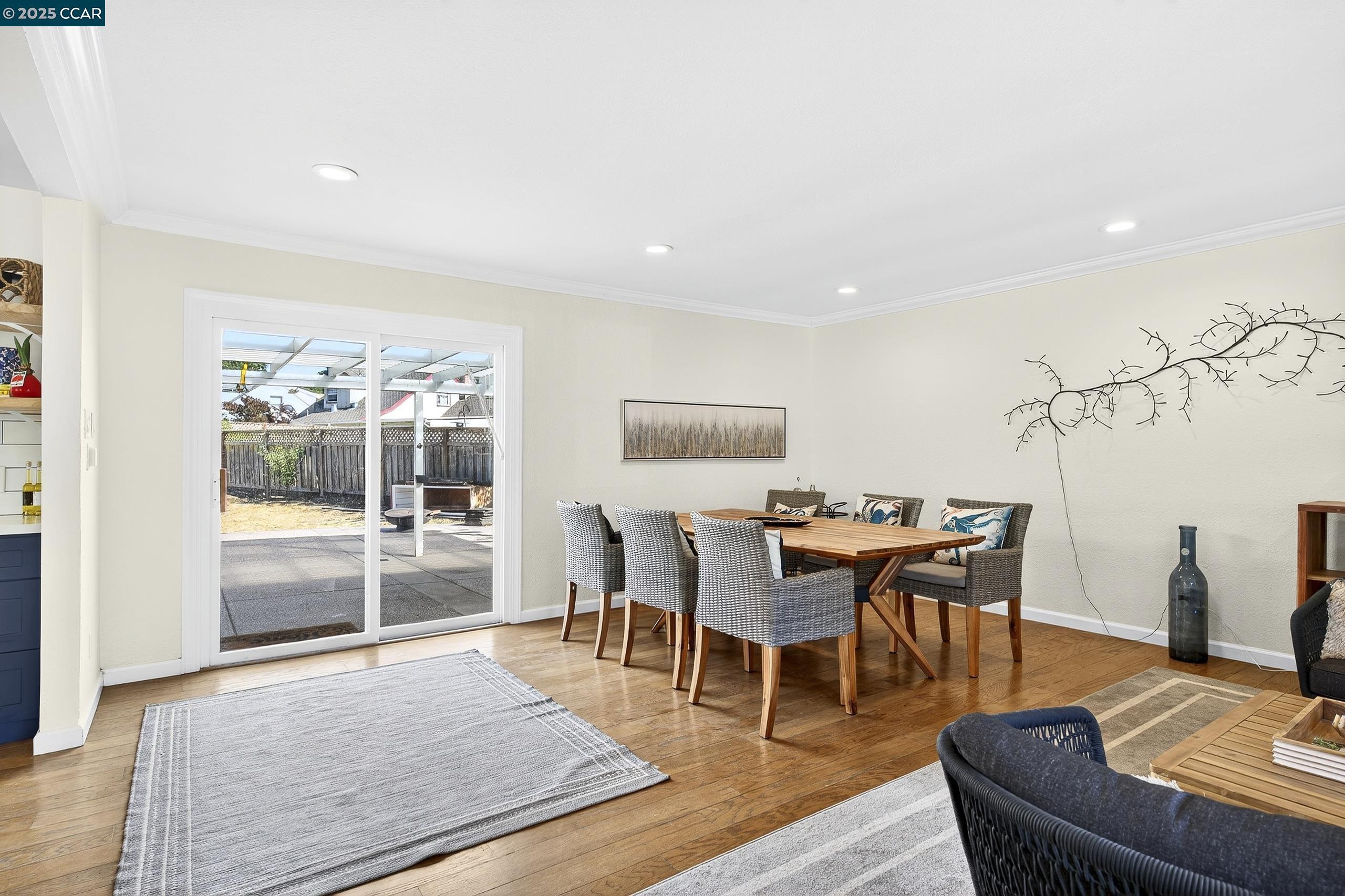 Detail Gallery Image 25 of 57 For 5774 Friar Ct, El Sobrante,  CA 94803 - 4 Beds | 2 Baths