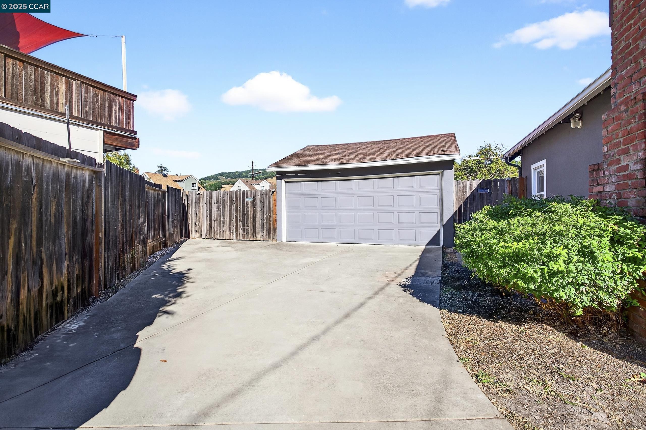 Detail Gallery Image 49 of 57 For 5774 Friar Ct, El Sobrante,  CA 94803 - 4 Beds | 2 Baths