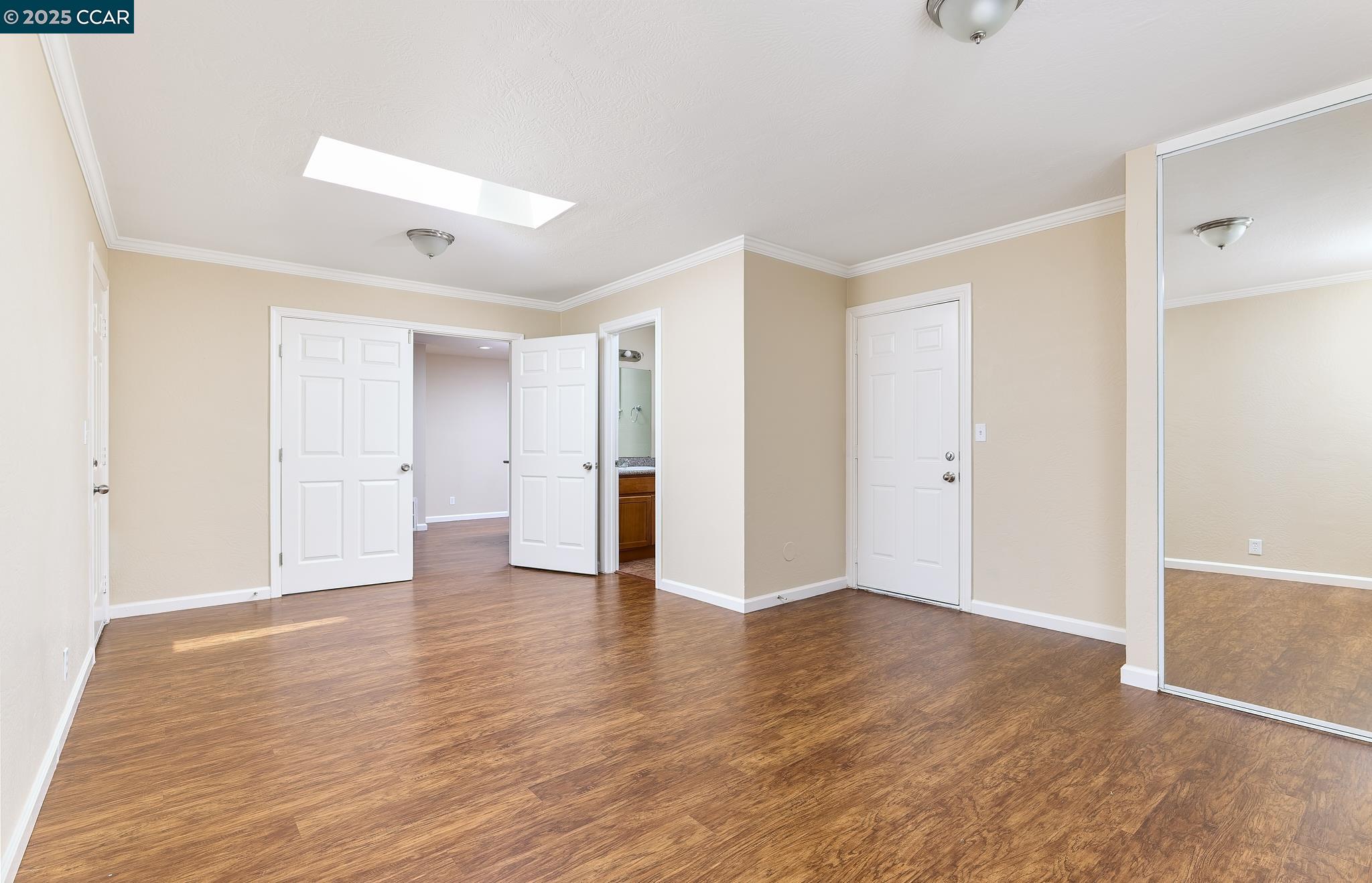 Detail Gallery Image 14 of 23 For 345 Swan Way, Vallejo,  CA 94589 - 4 Beds | 2/1 Baths