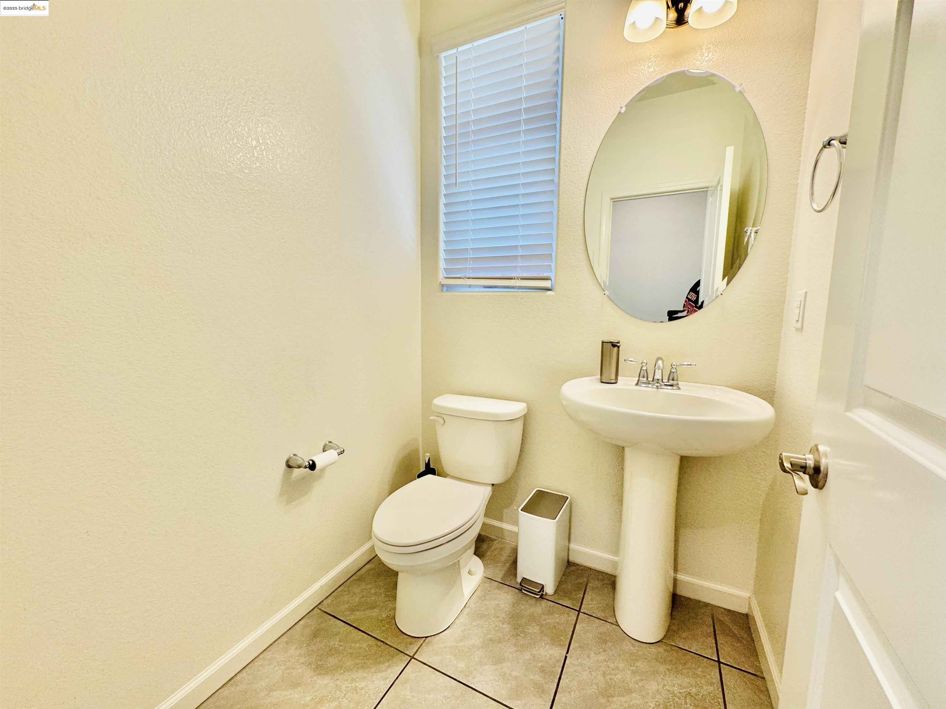 Detail Gallery Image 9 of 16 For 205 Caputo Cir, Oakley,  CA 94561 - 3 Beds | 2/1 Baths