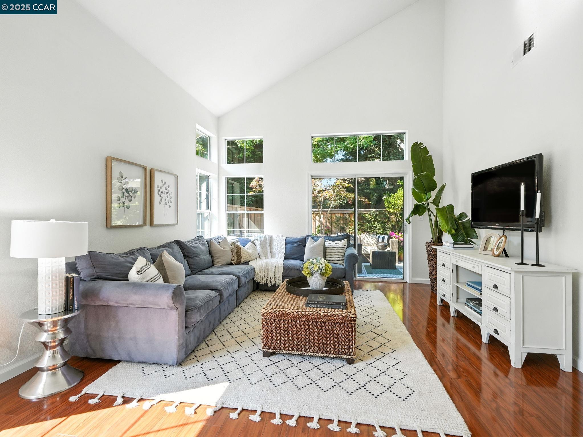 Photo #7: 41108091 Listing: Photo #7