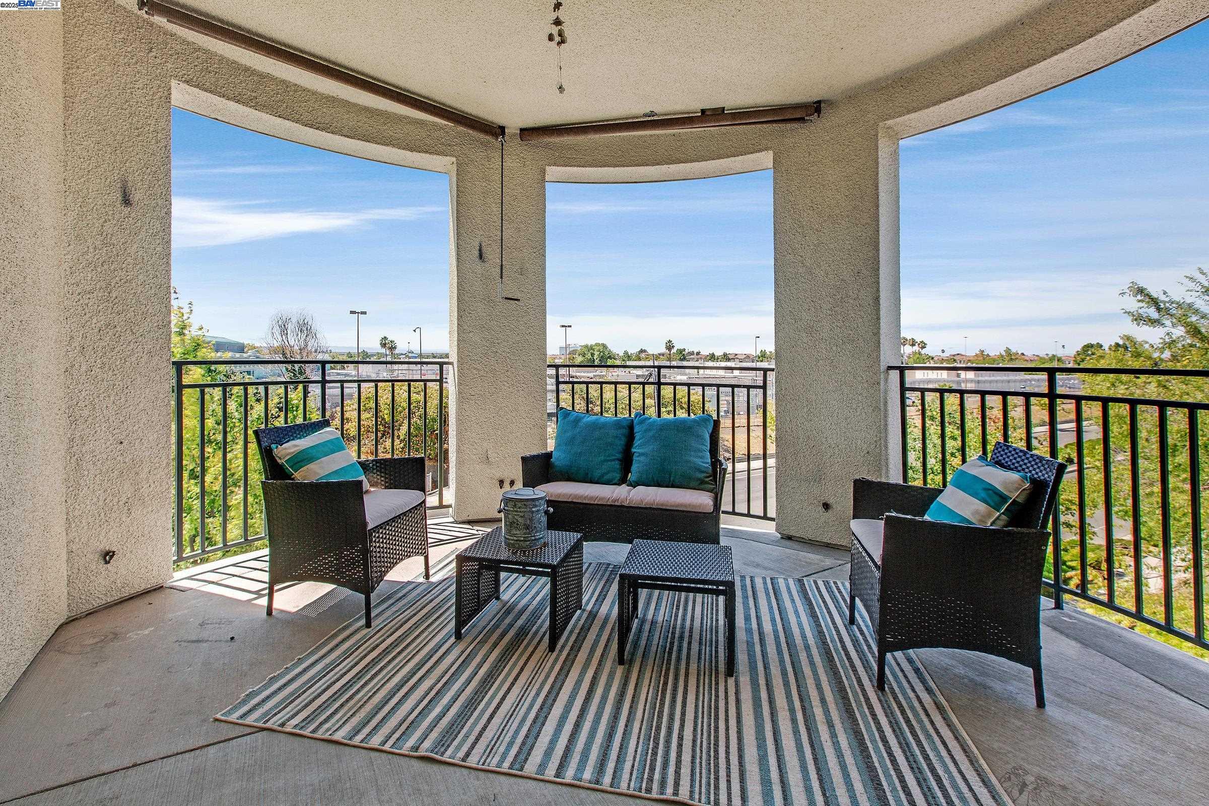 Detail Gallery Image 29 of 50 For 800 S Abel St #303,  Milpitas,  CA 95035 - 3 Beds | 2 Baths