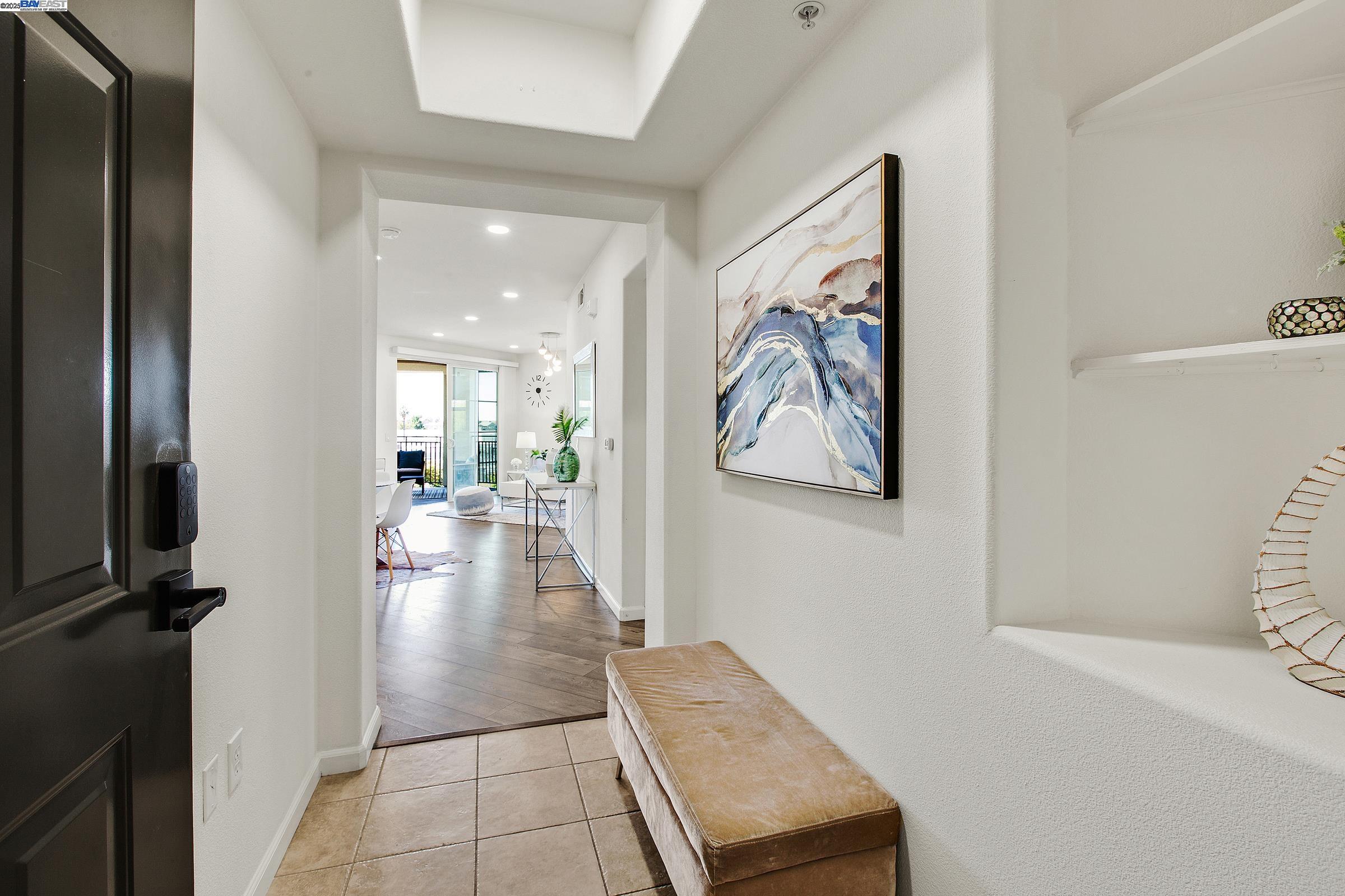 Detail Gallery Image 4 of 50 For 800 S Abel St #303,  Milpitas,  CA 95035 - 3 Beds | 2 Baths