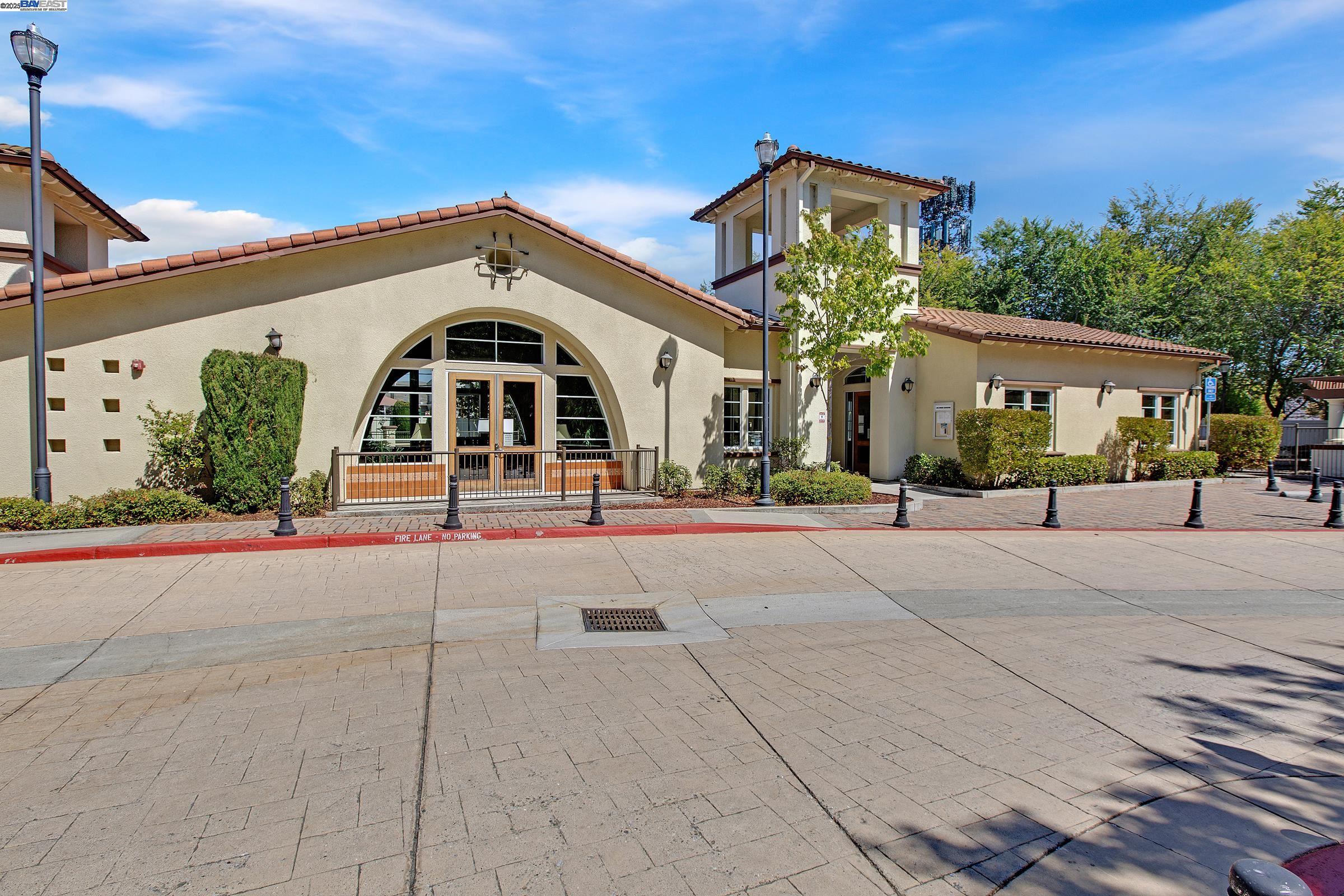 Detail Gallery Image 34 of 50 For 800 S Abel St #303,  Milpitas,  CA 95035 - 3 Beds | 2 Baths