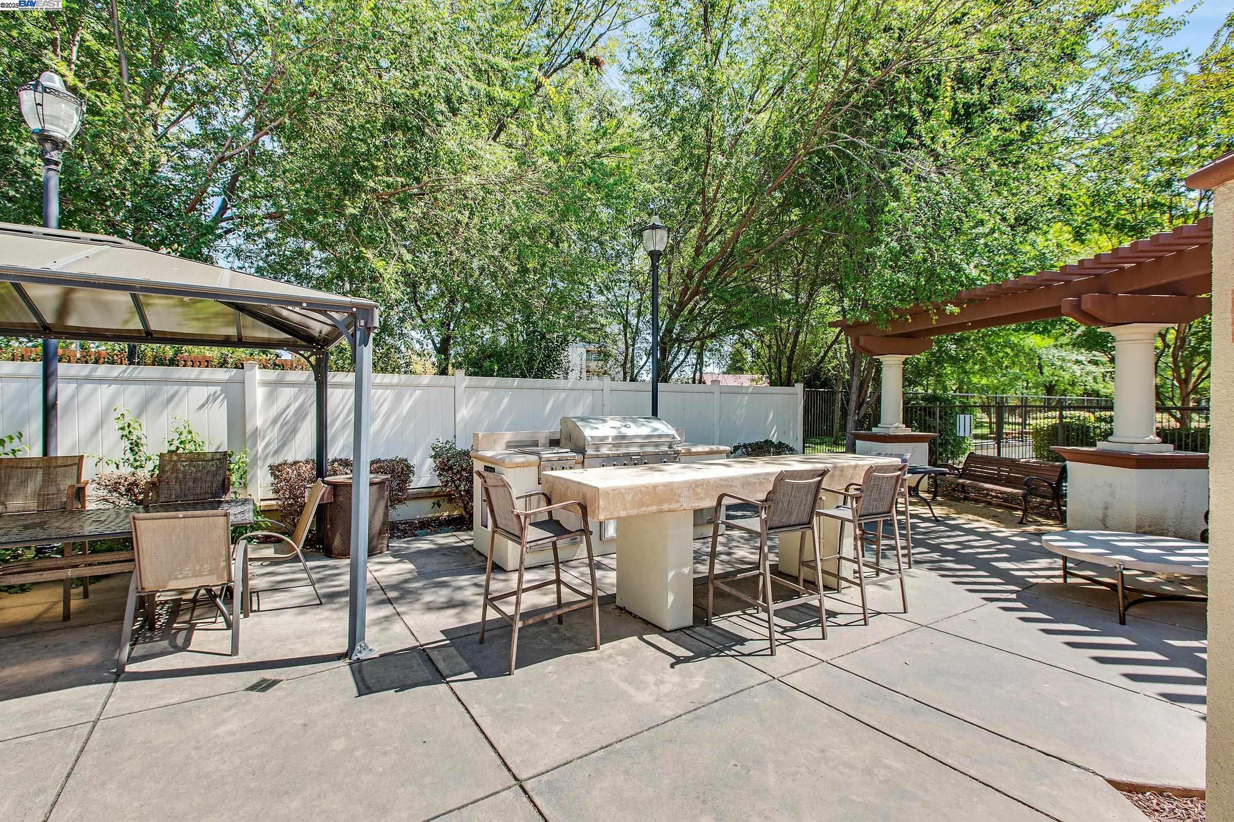 Detail Gallery Image 36 of 50 For 800 S Abel St #303,  Milpitas,  CA 95035 - 3 Beds | 2 Baths