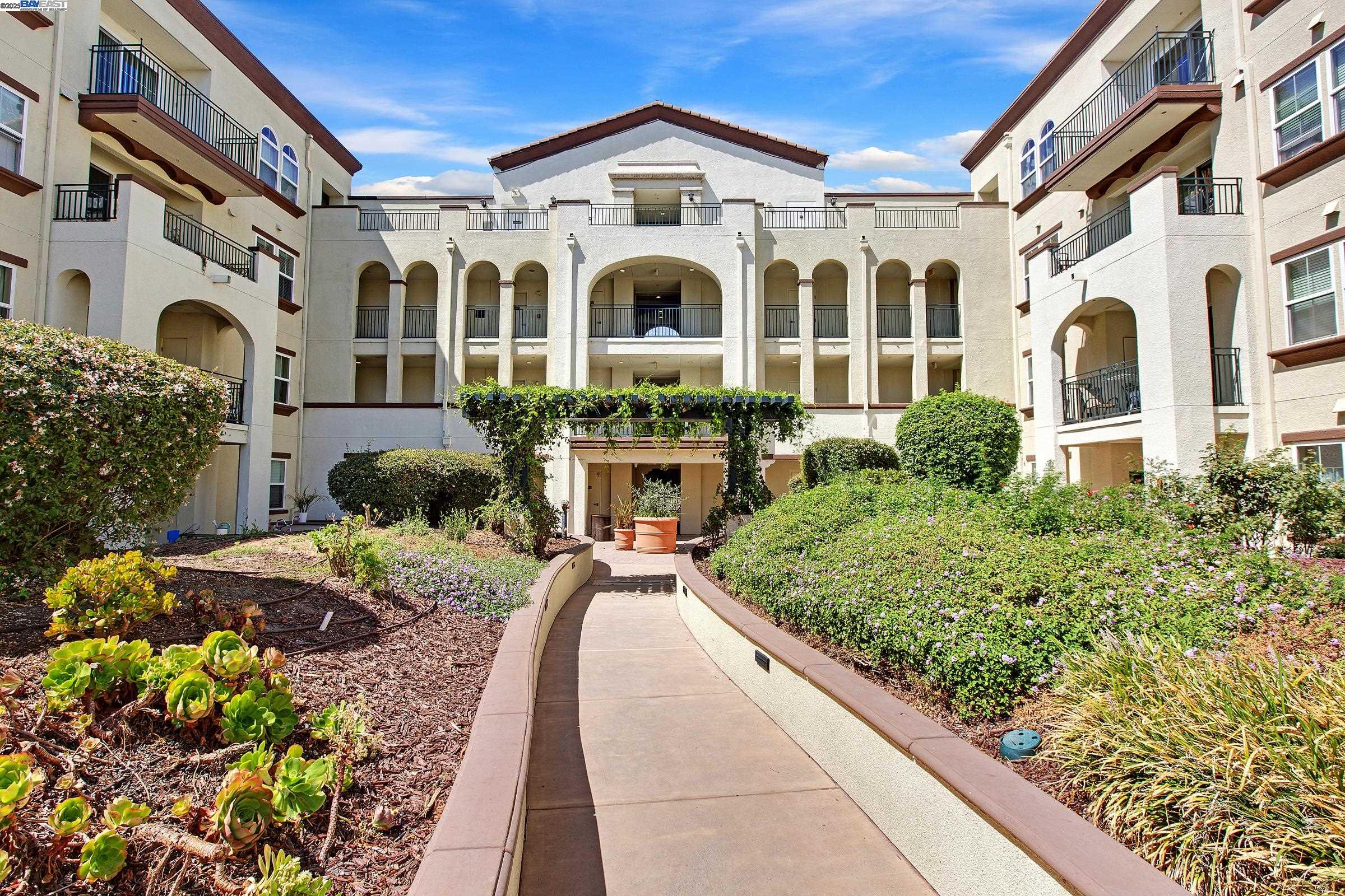 Detail Gallery Image 41 of 50 For 800 S Abel St #303,  Milpitas,  CA 95035 - 3 Beds | 2 Baths