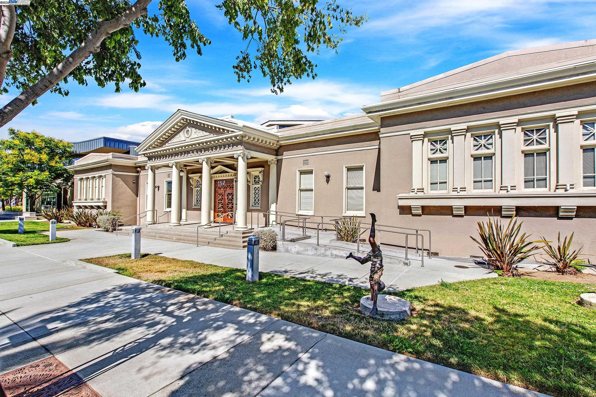 Detail Gallery Image 44 of 50 For 800 S Abel St #303,  Milpitas,  CA 95035 - 3 Beds | 2 Baths