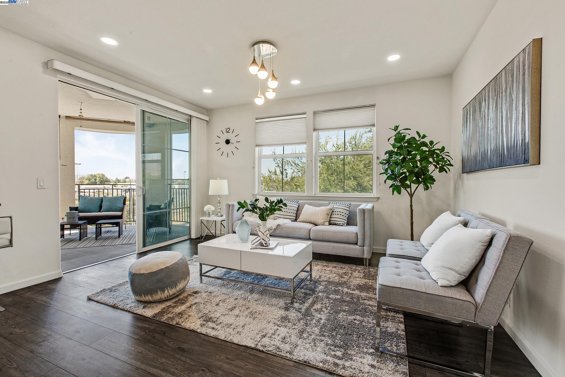 Detail Gallery Image 10 of 50 For 800 S Abel St #303,  Milpitas,  CA 95035 - 3 Beds | 2 Baths