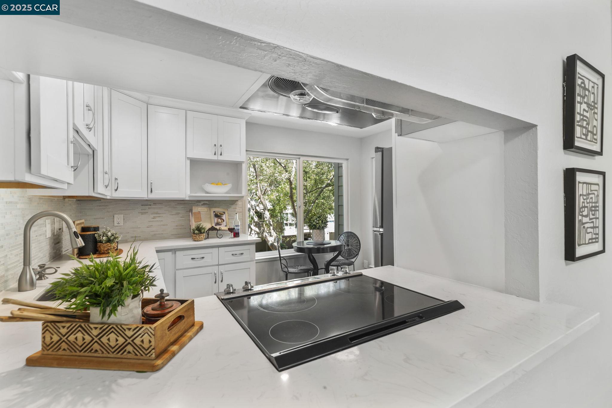 Photo #13: 41108097 Listing: Photo #13