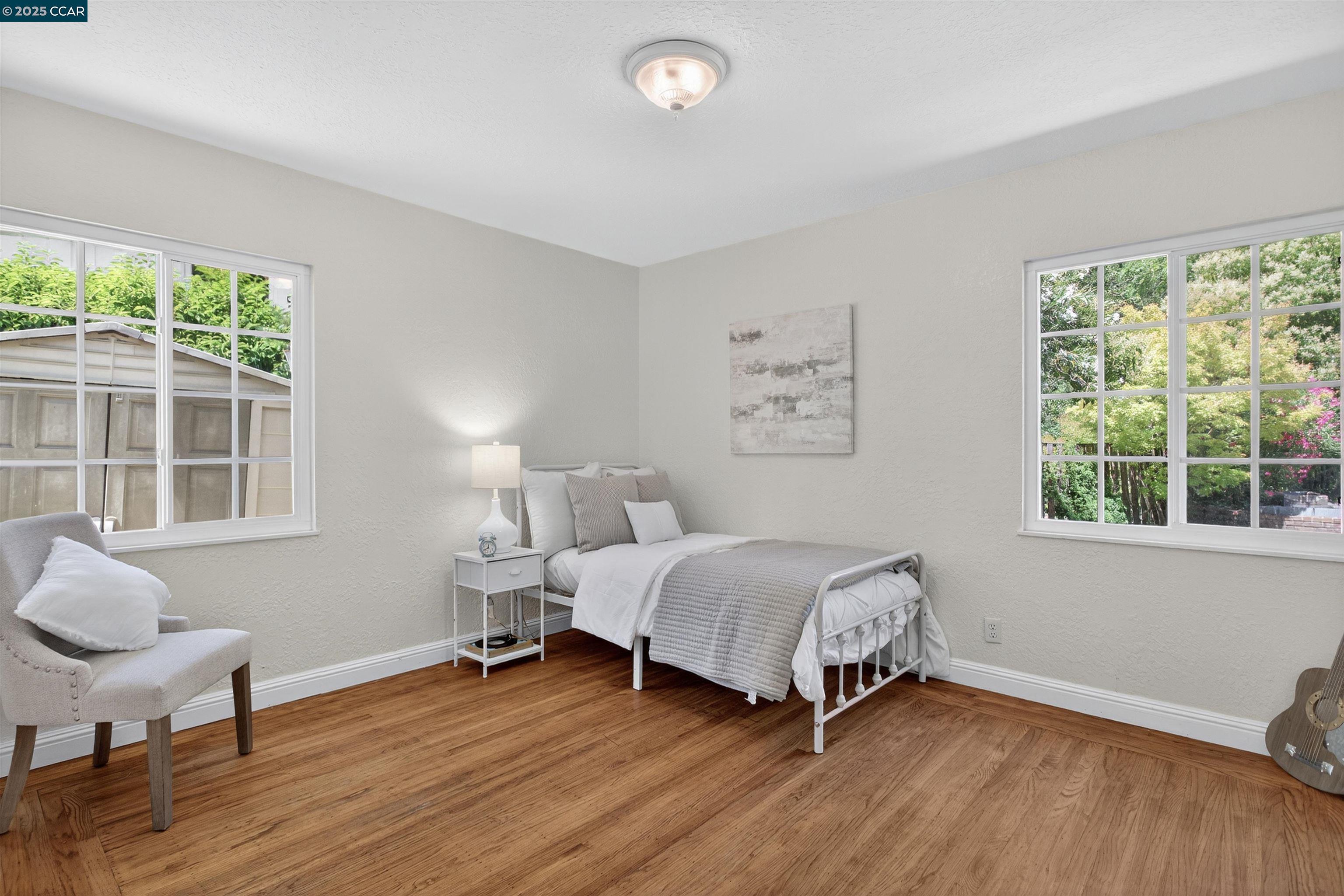 Detail Gallery Image 17 of 29 For 1 Vista Del Moraga, Orinda,  CA 94563 - 3 Beds | 2 Baths