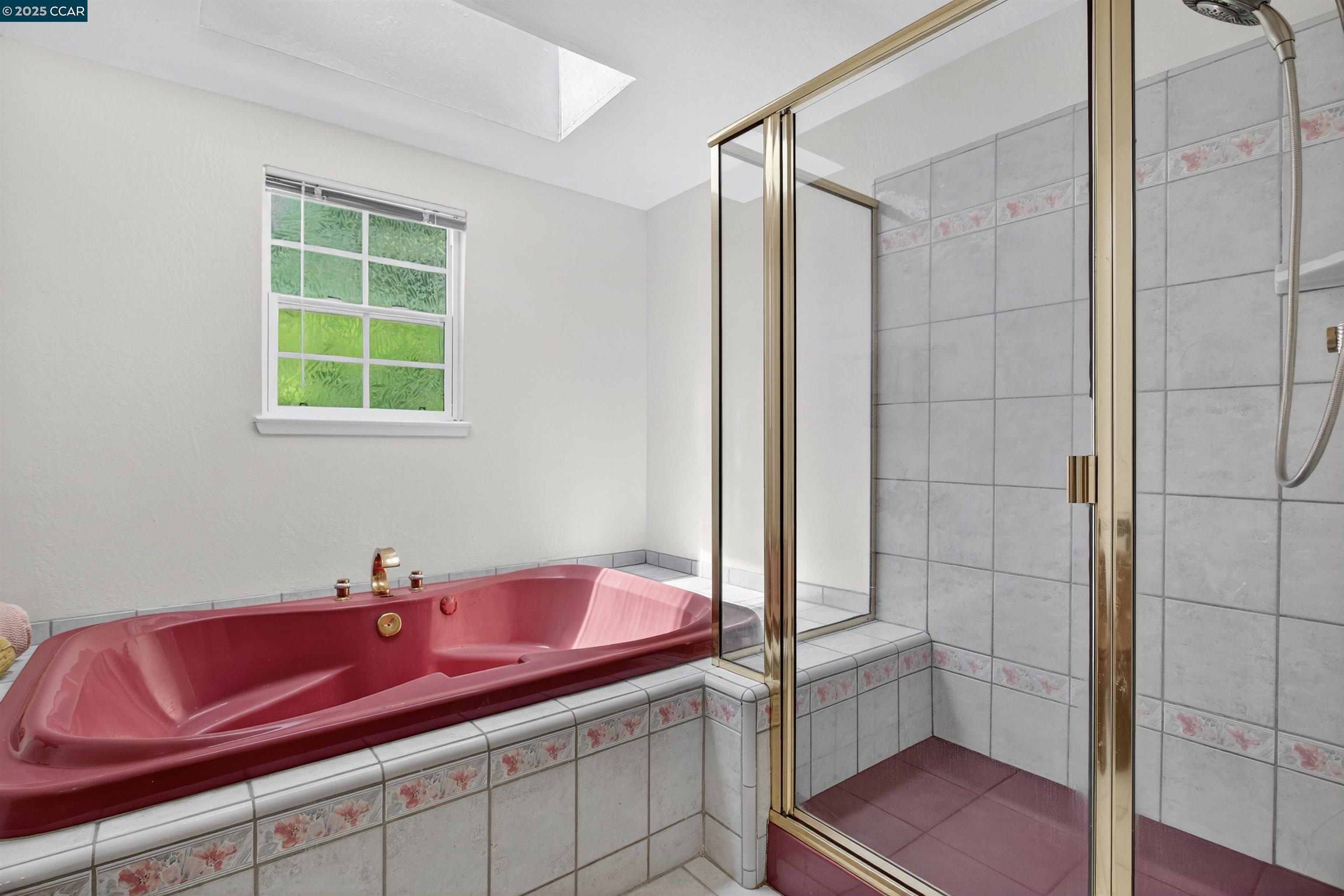 Detail Gallery Image 19 of 29 For 1 Vista Del Moraga, Orinda,  CA 94563 - 3 Beds | 2 Baths