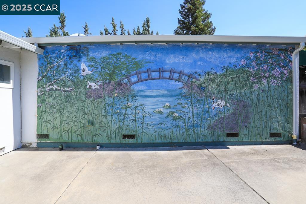 Detail Gallery Image 26 of 55 For 2465 Buena Vista Ave, Walnut Creek,  CA 94597 - 3 Beds | 2 Baths