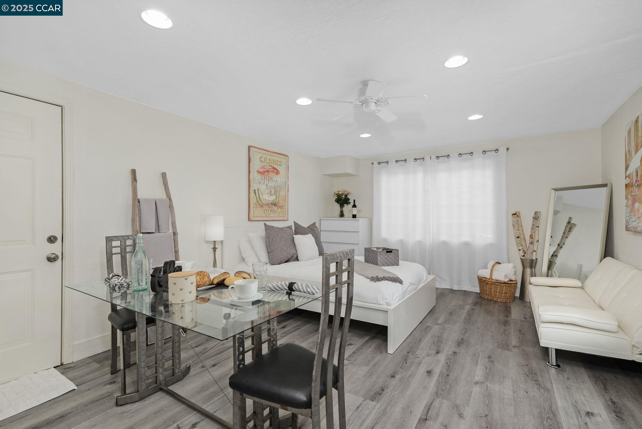 Detail Gallery Image 28 of 30 For 3397 Orchard Valley Ln, Lafayette,  CA 94549 - 3 Beds | 2 Baths
