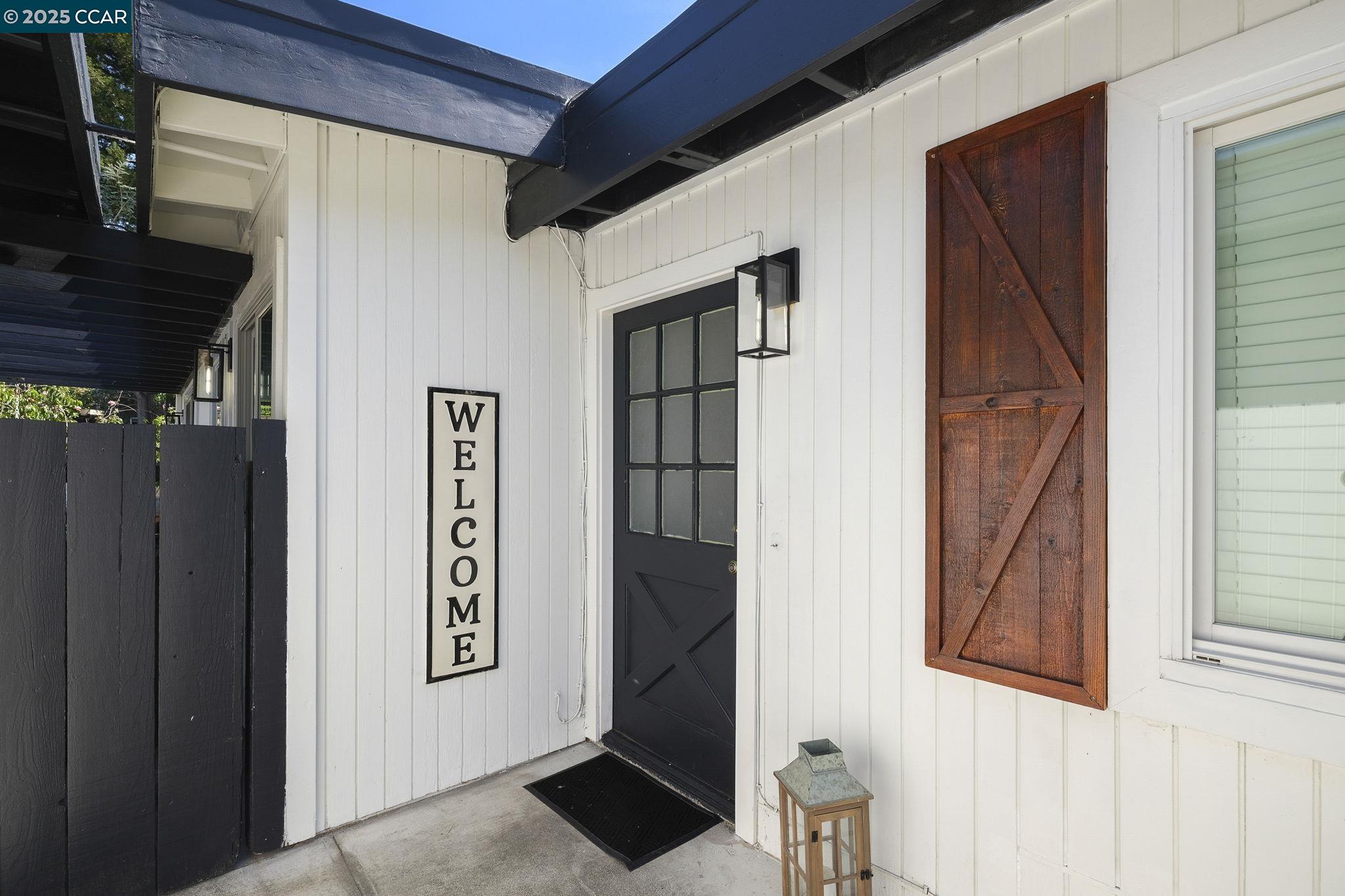 Detail Gallery Image 5 of 30 For 3397 Orchard Valley Ln, Lafayette,  CA 94549 - 3 Beds | 2 Baths