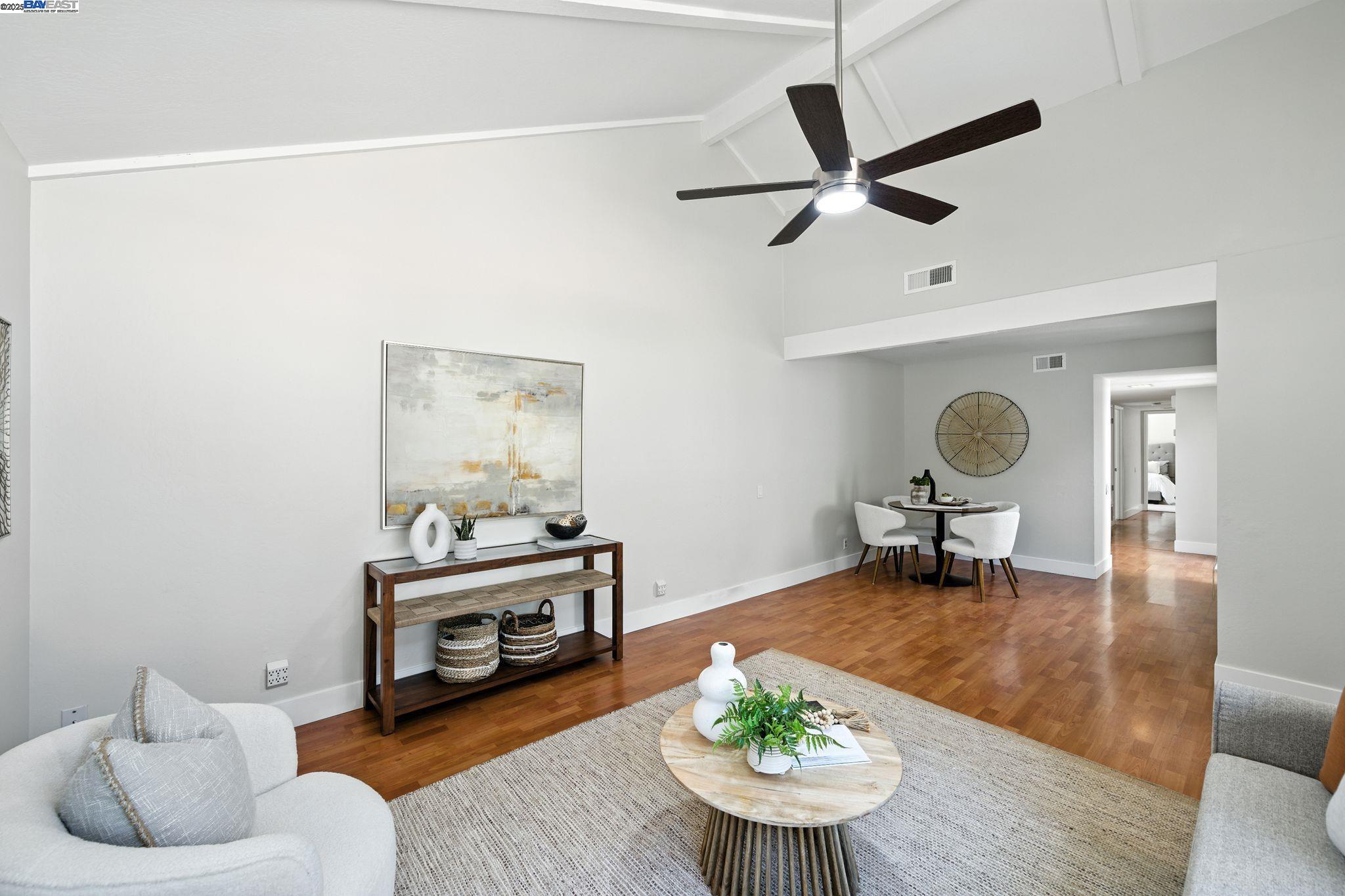 Detail Gallery Image 6 of 37 For 3871 Dryden Rd, Fremont,  CA 94555 - 3 Beds | 2 Baths