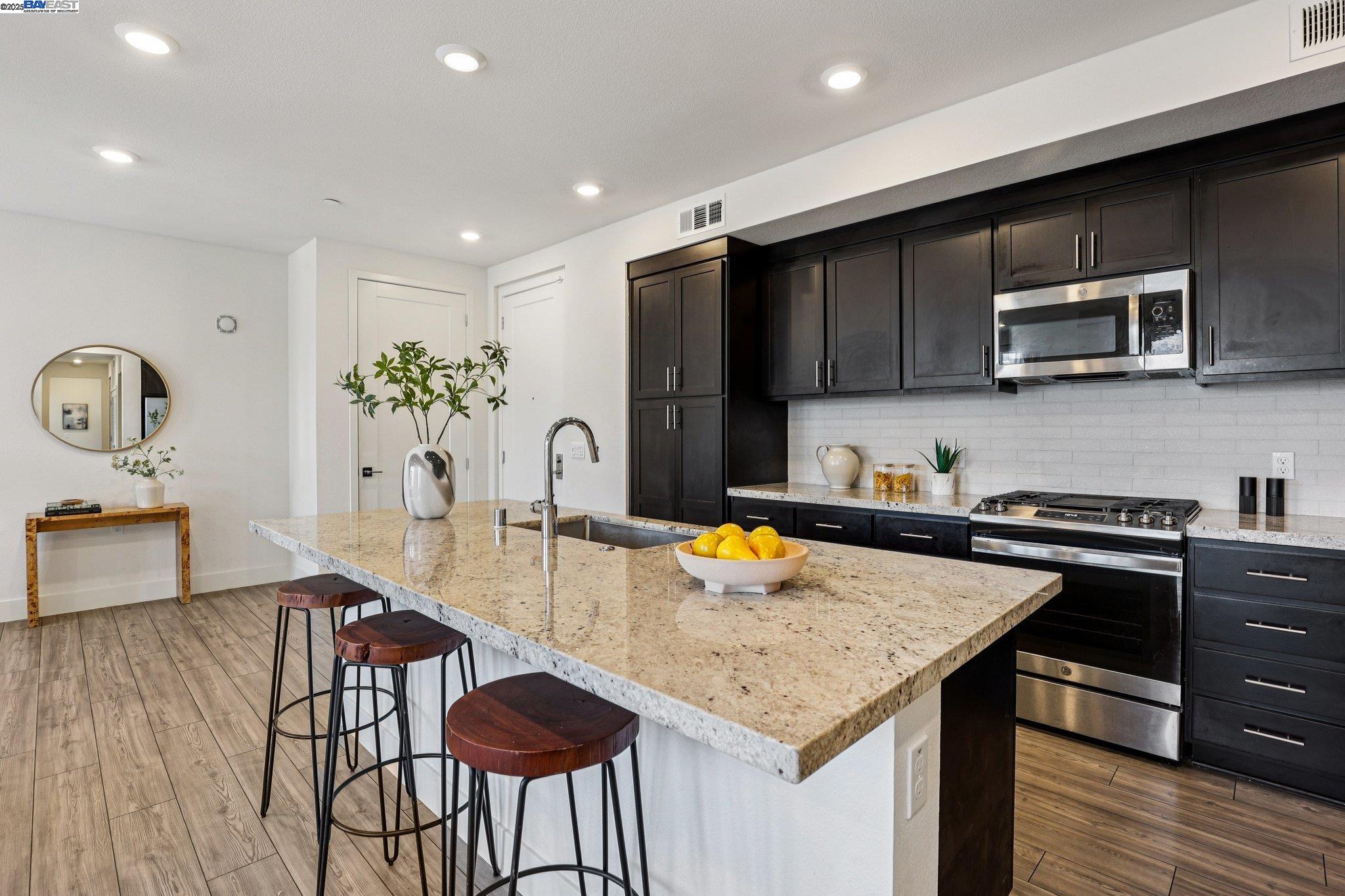 Photo #3: 41108104 Listing 
