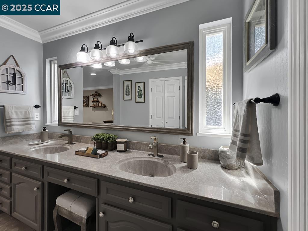 Detail Gallery Image 32 of 60 For 14 Mt Eden Pl, Clayton,  CA 94517 - 4 Beds | 2 Baths